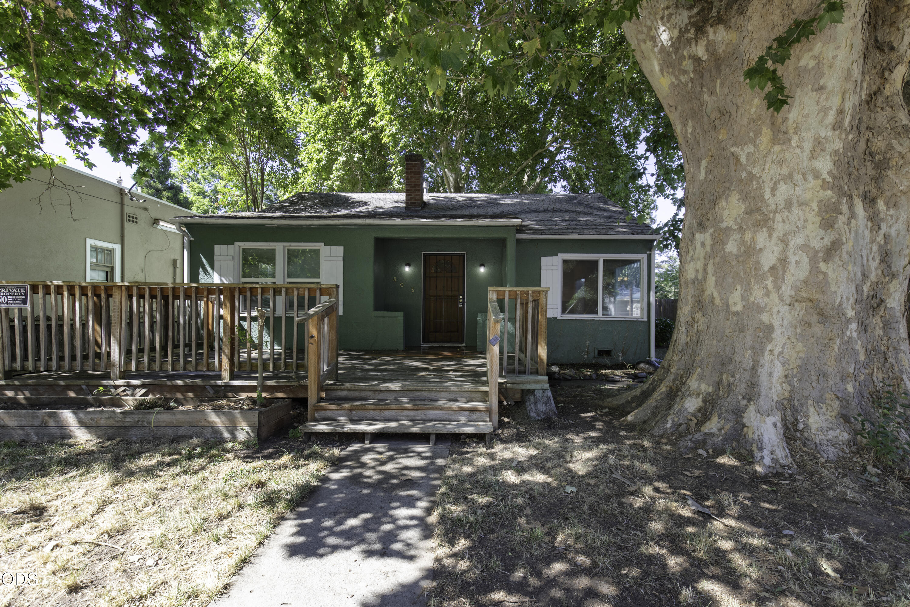 805 Taylor Street — photo
