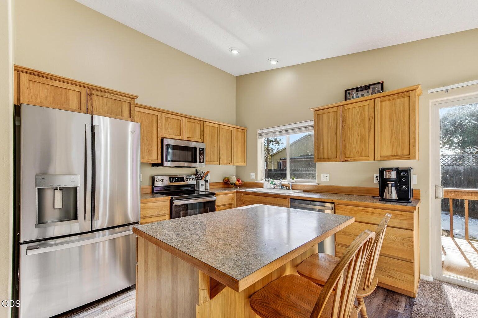 16485 Cassidy Drive — photo