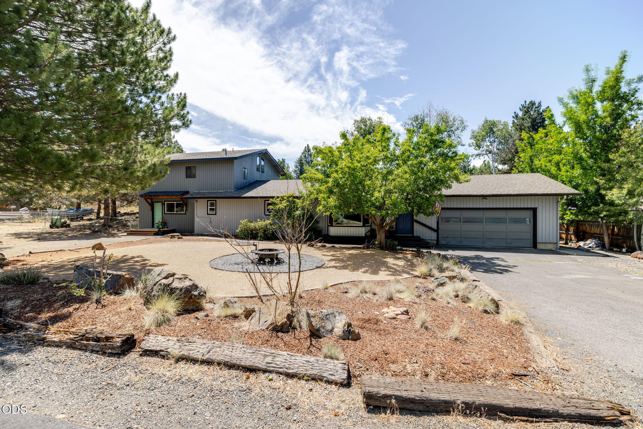 21035 Clairaway Avenue — photo