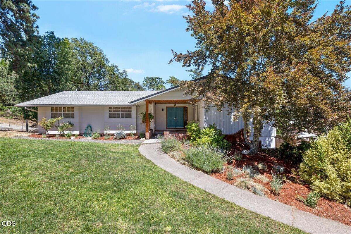 340 Miner Way — photo