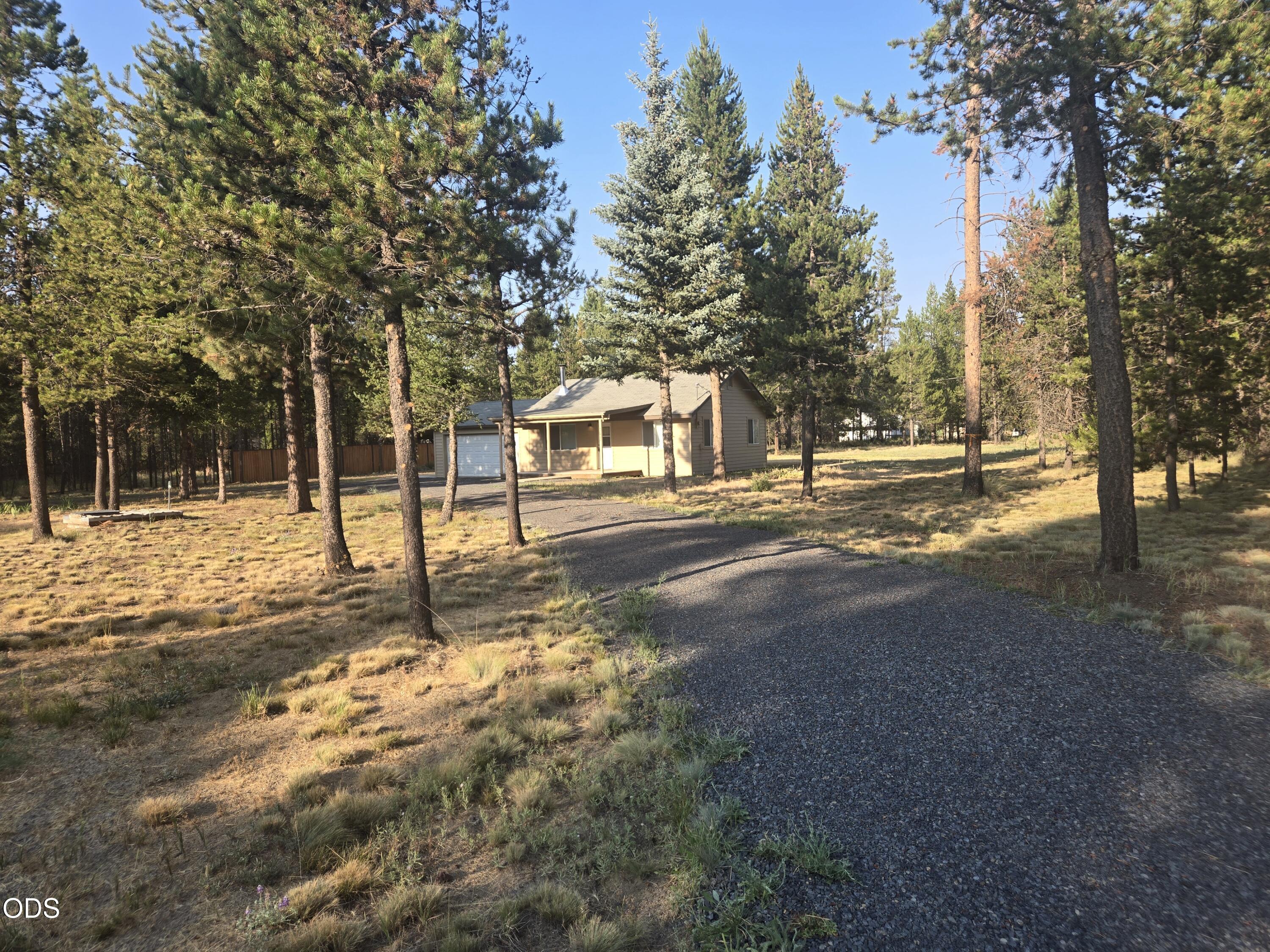 52460 Pine Drive, La Pine, OR 97739 — photo 3