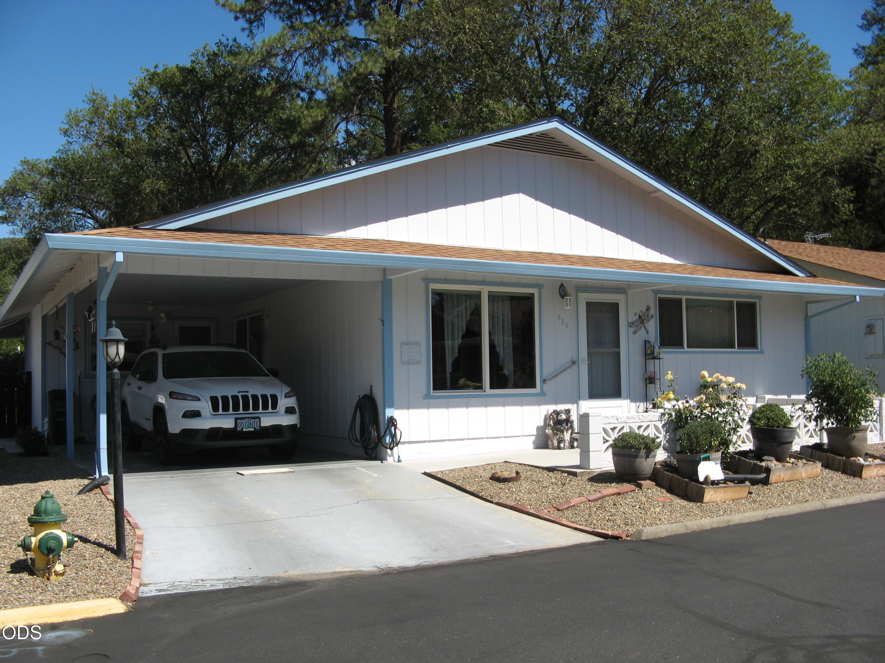 720 Brookside Circle, Rogue River, OR 97537 — photo 2