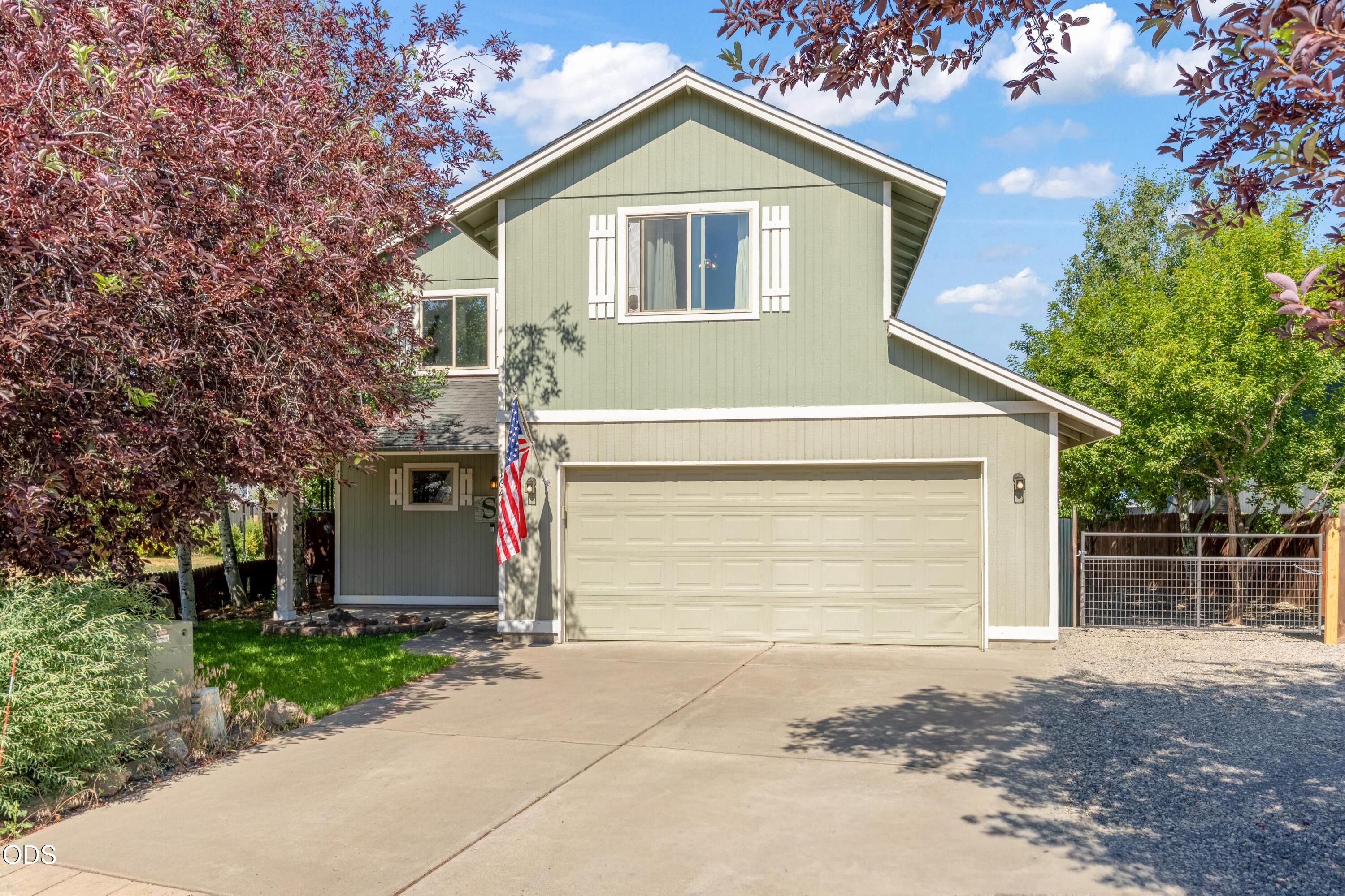 16400 Cassidy Court — photo