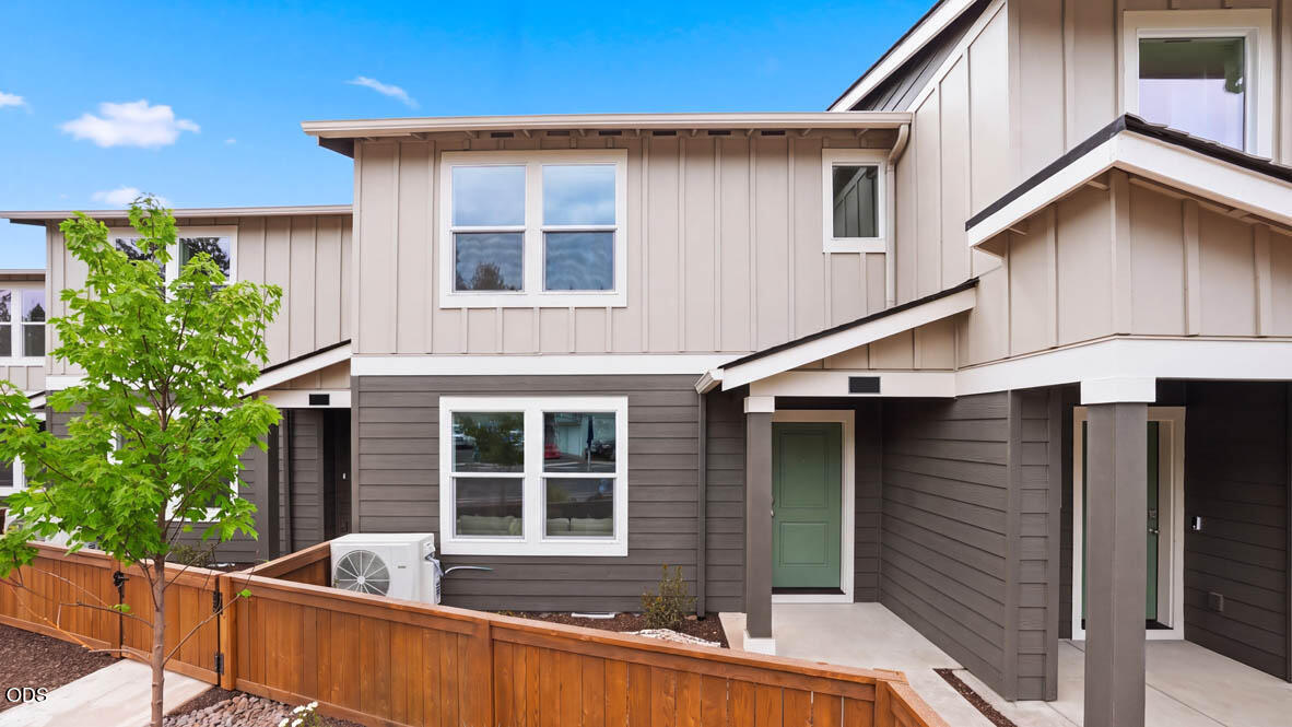 61211 Parrell Road — photo