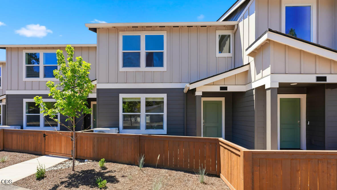 61209 Parrell Road — photo