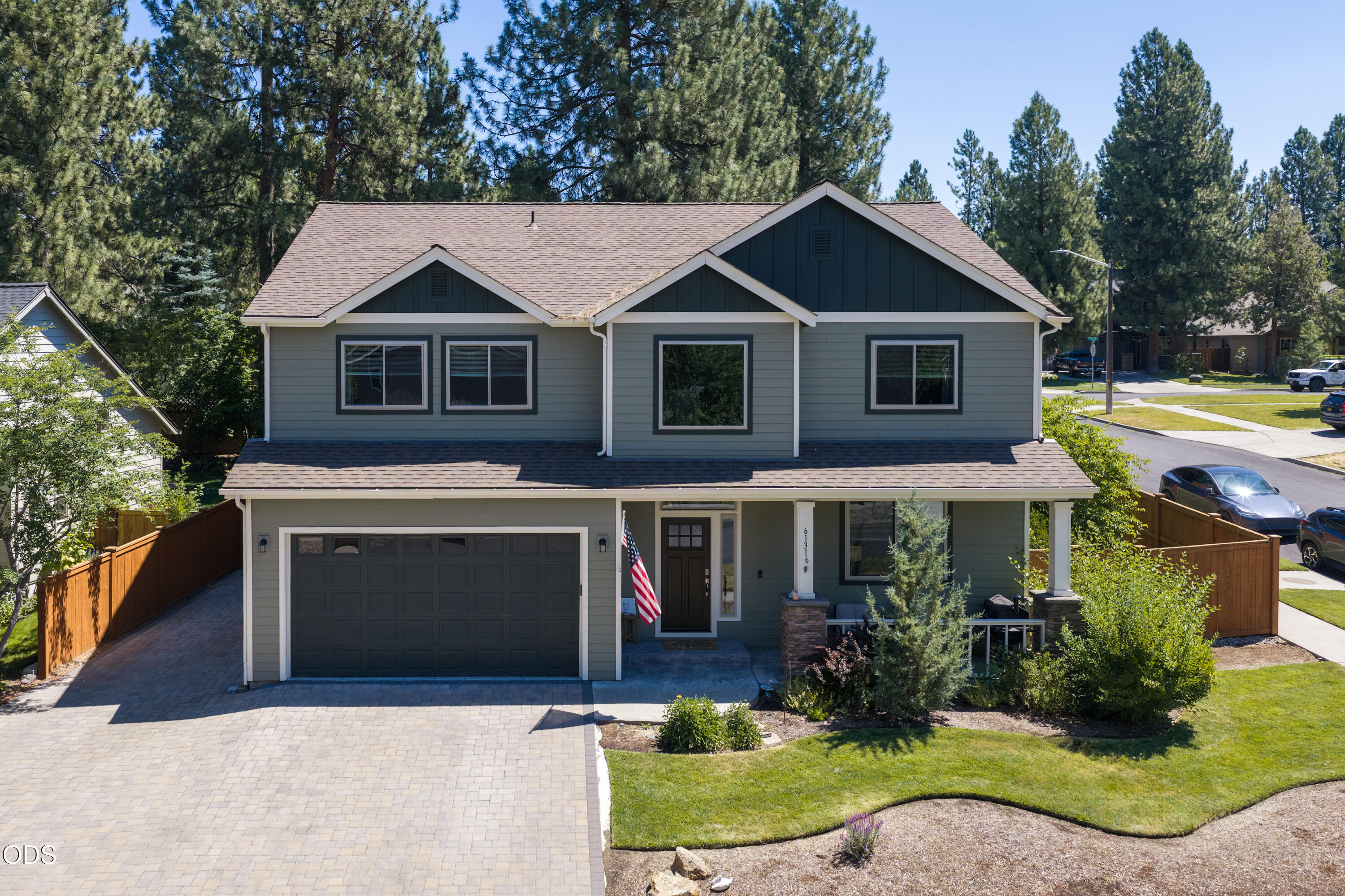 61316 Brianne Place — photo