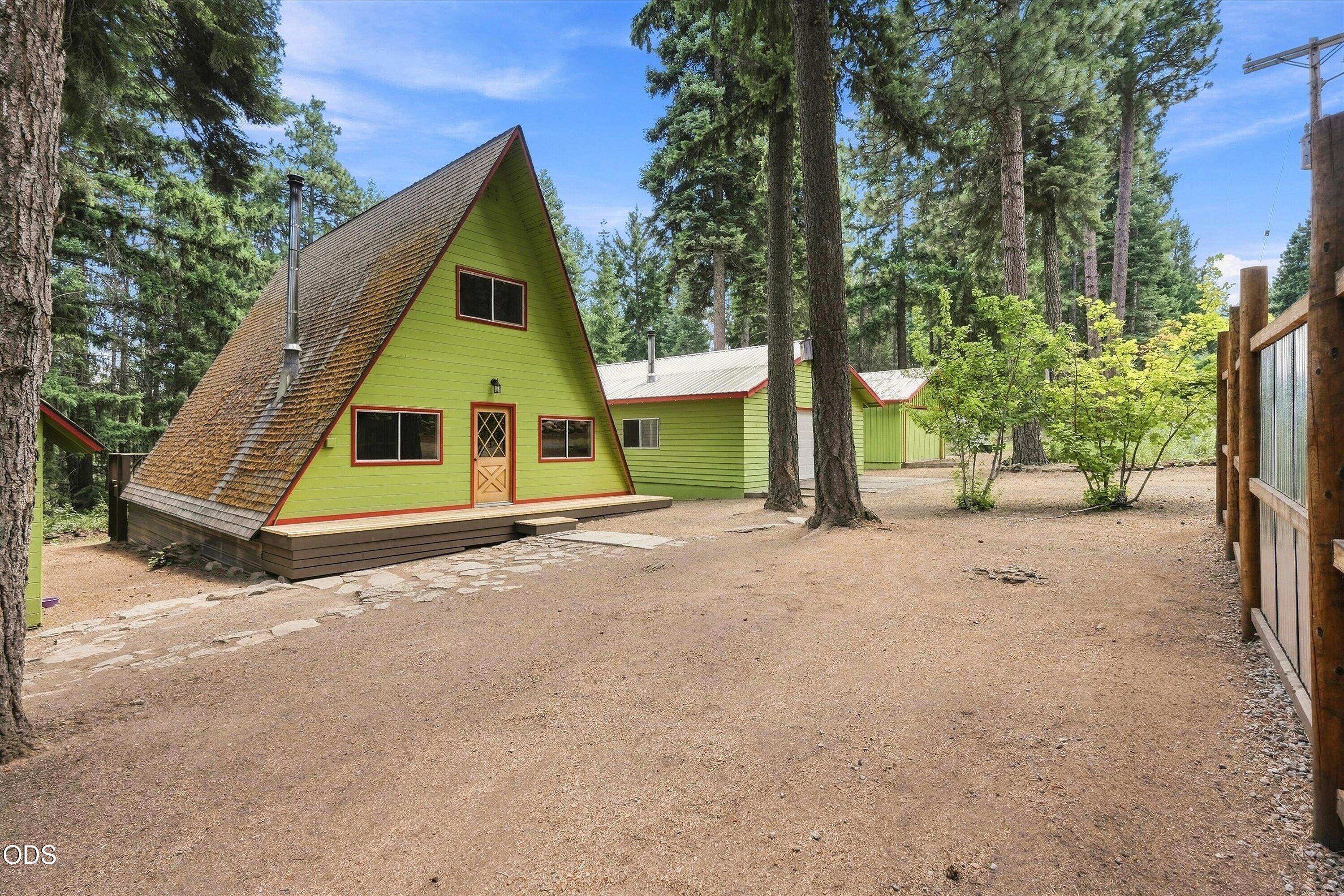 22837 Elm Street — photo