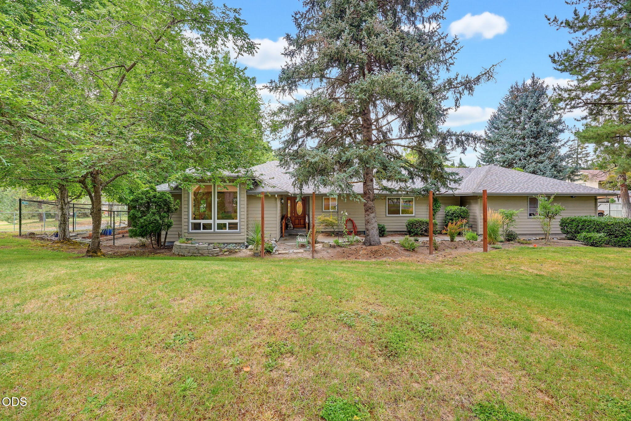 100 Twisted Pine Drive — photo