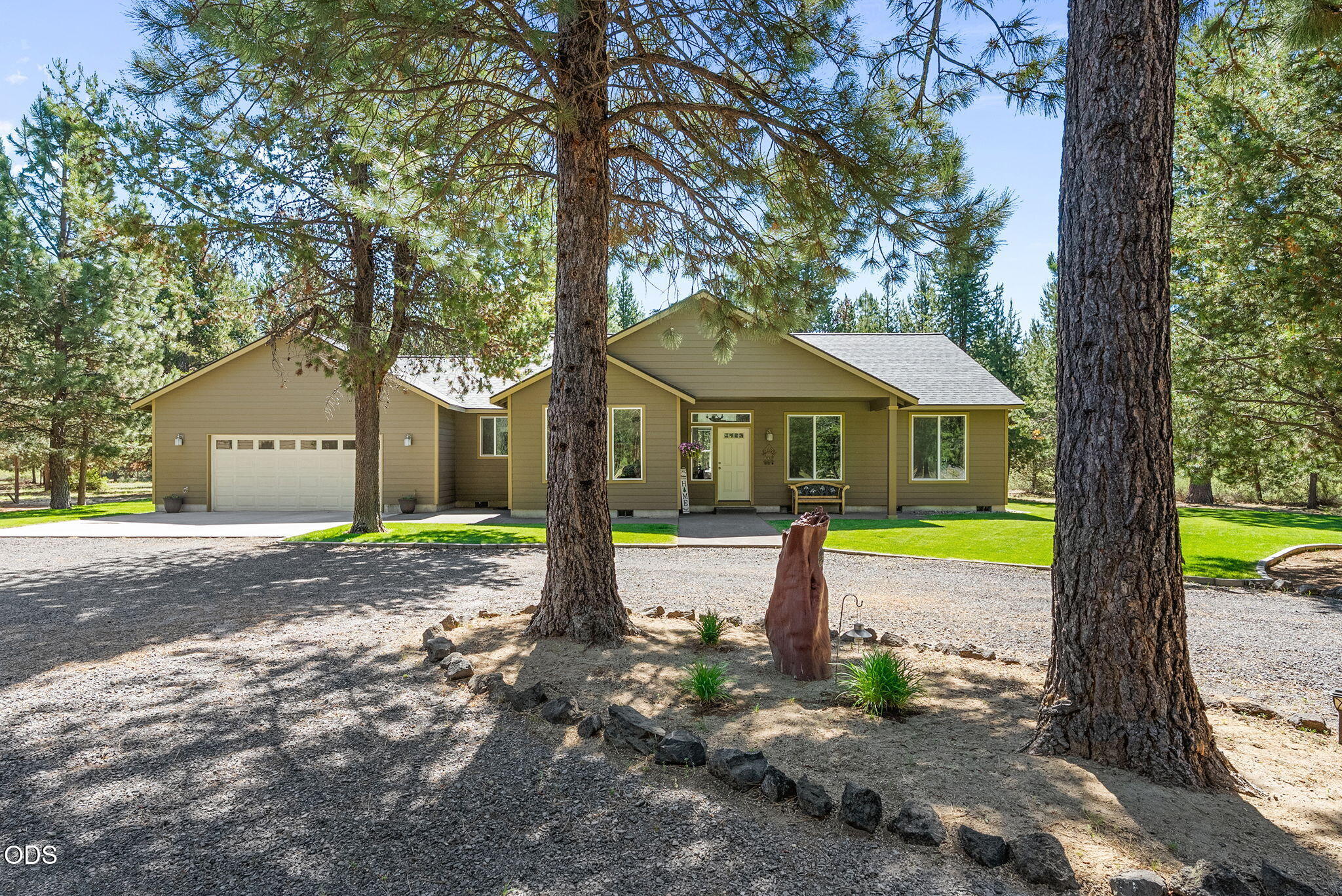 147853 Mabel Drive — photo