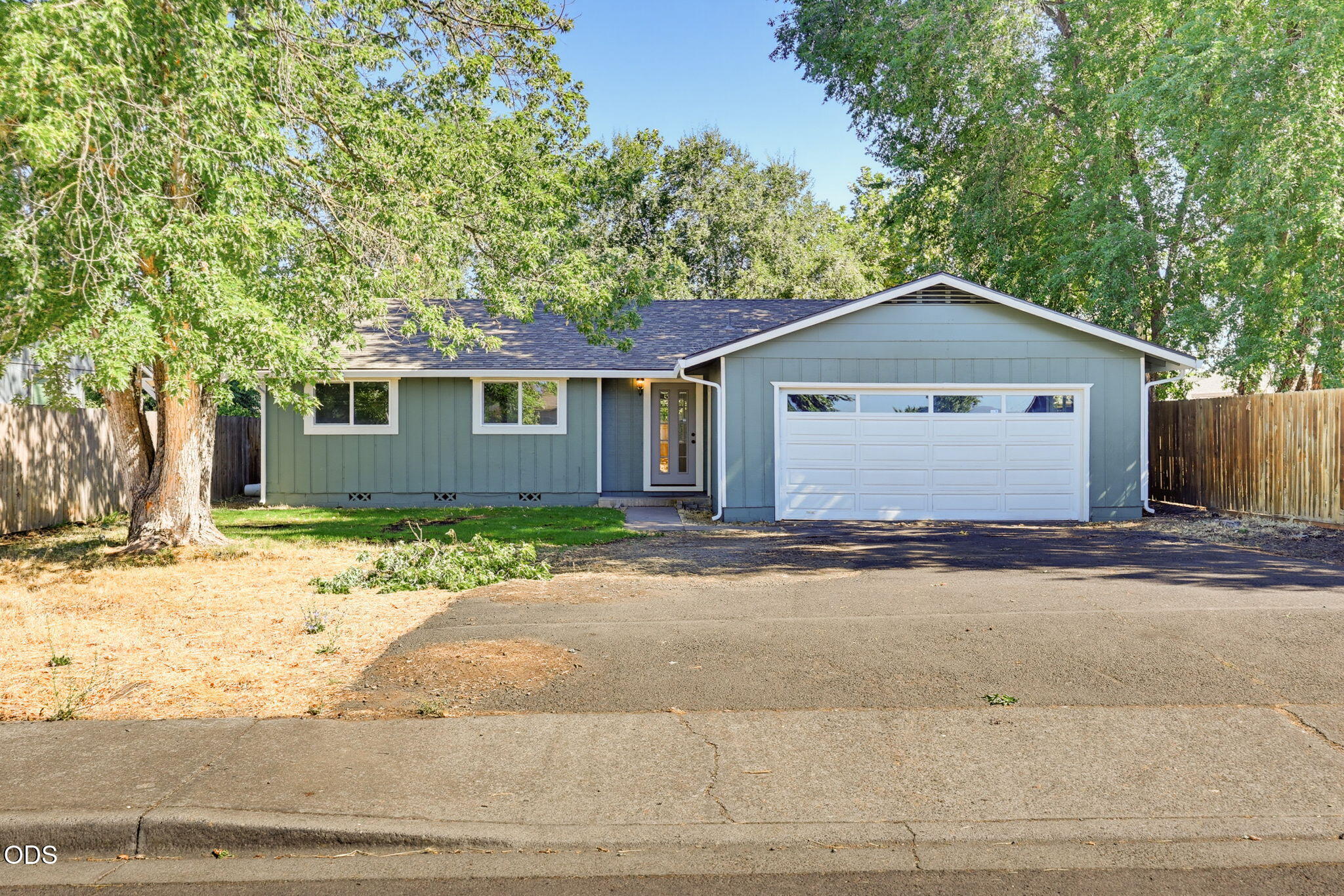 1995 Alpine Court — photo