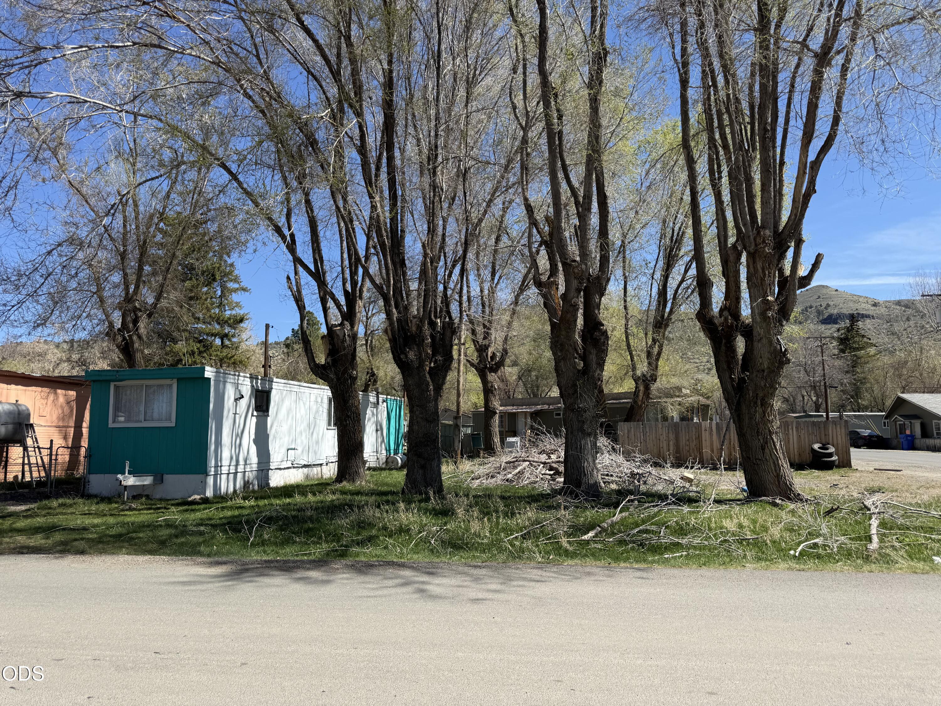 720 S 10th Street, 1-8 — photo