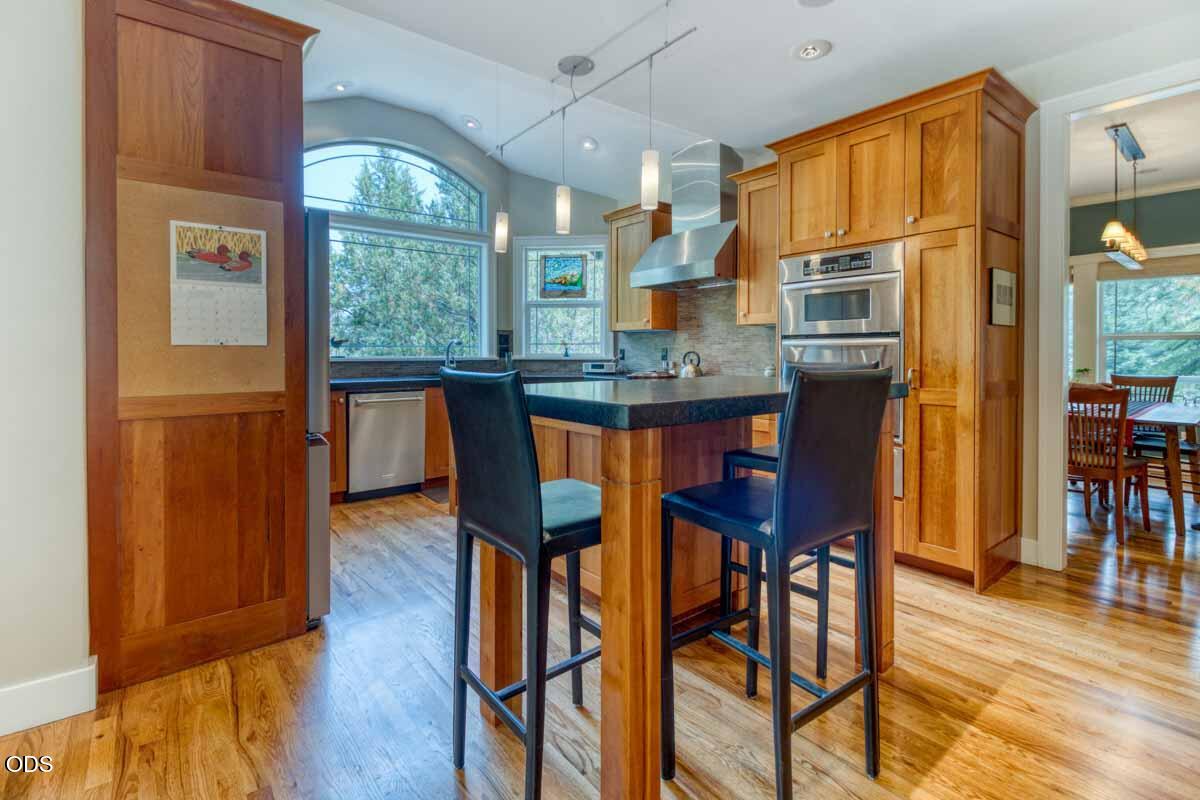 3511 NW Braid Drive — photo