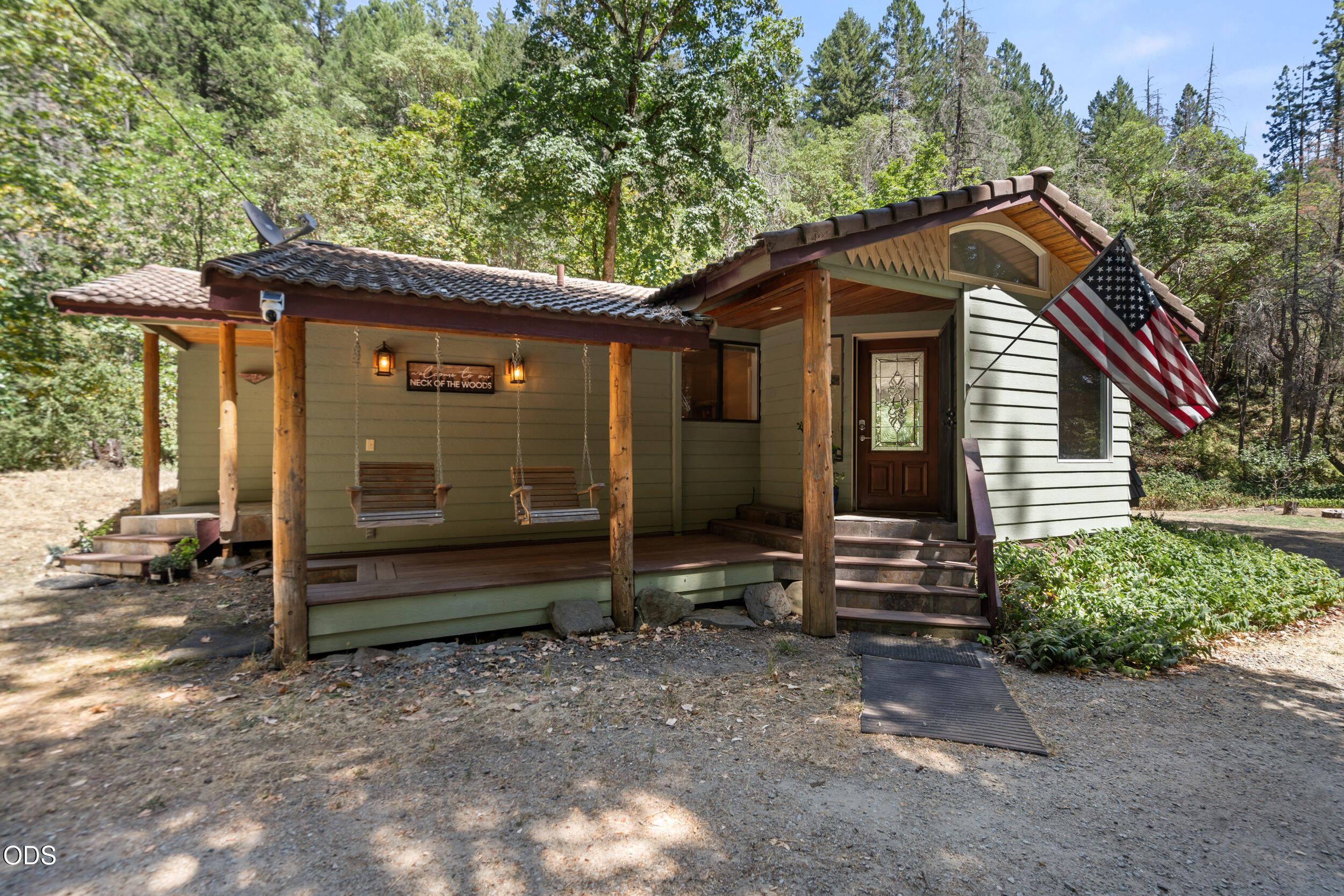 4955 Sardine Creek L Fork Road — photo