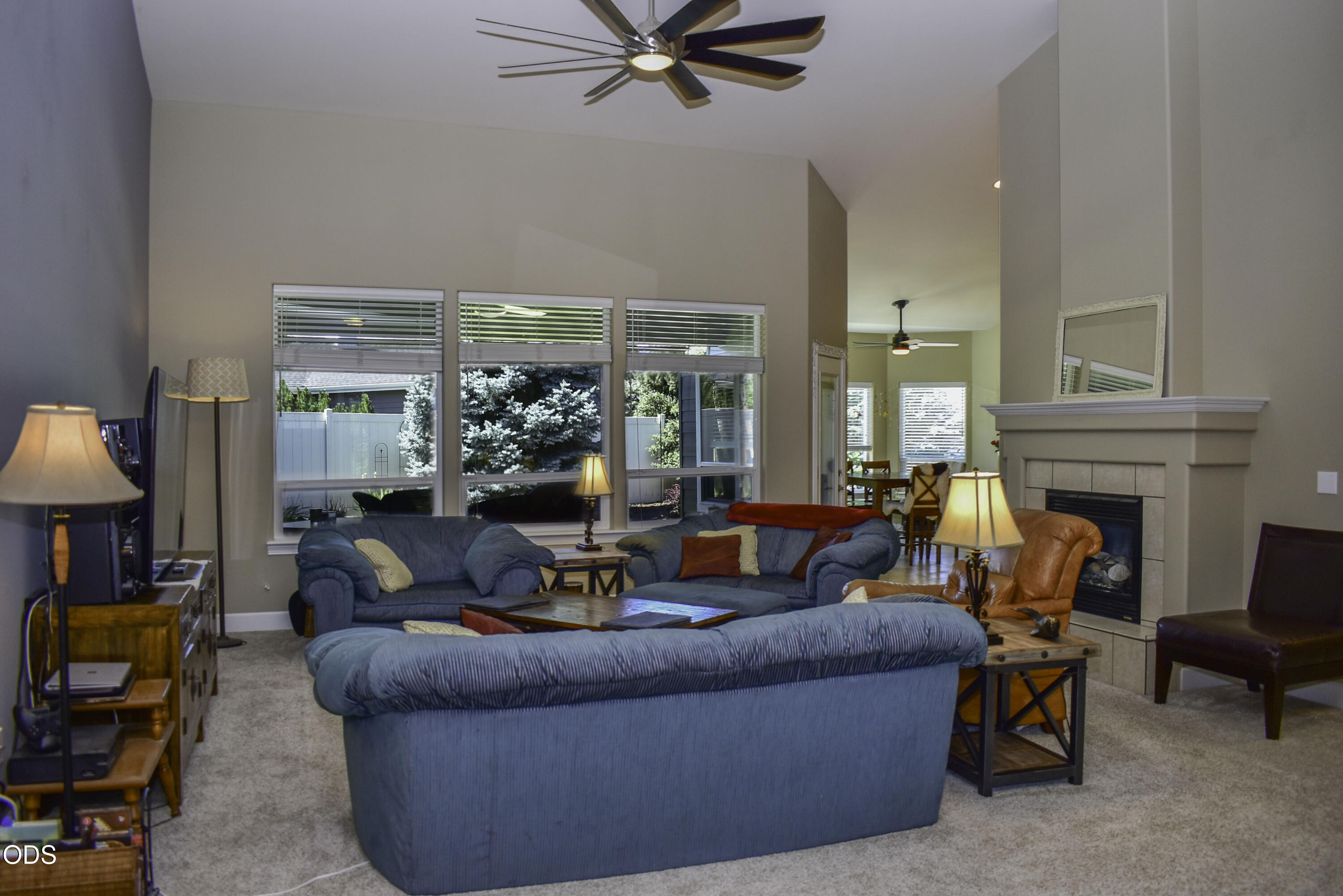 94 Skyhawk Drive, Eagle Point, OR 97524 — photo 3