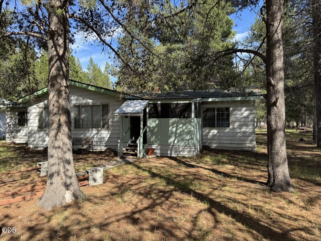 52720 Wayside Loop, La Pine, OR 97739 — photo 2