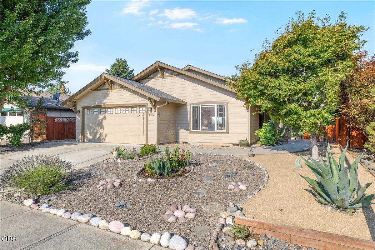 155 Country Hill Drive — photo