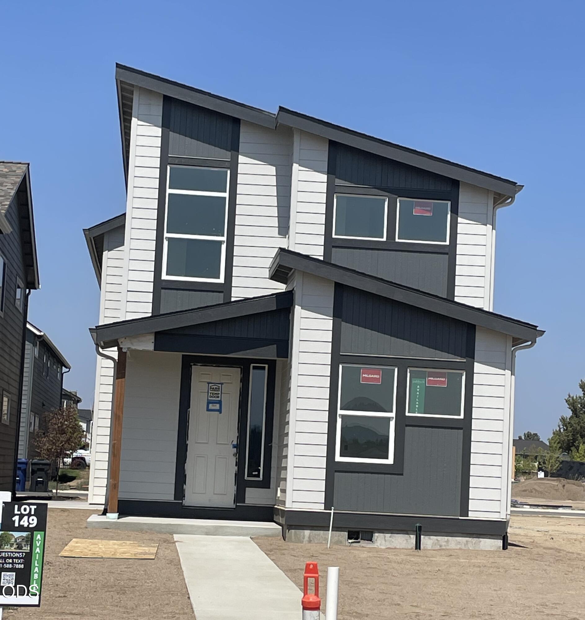 20896 SE Denver Drive, Bend, OR 97702 — photo 2