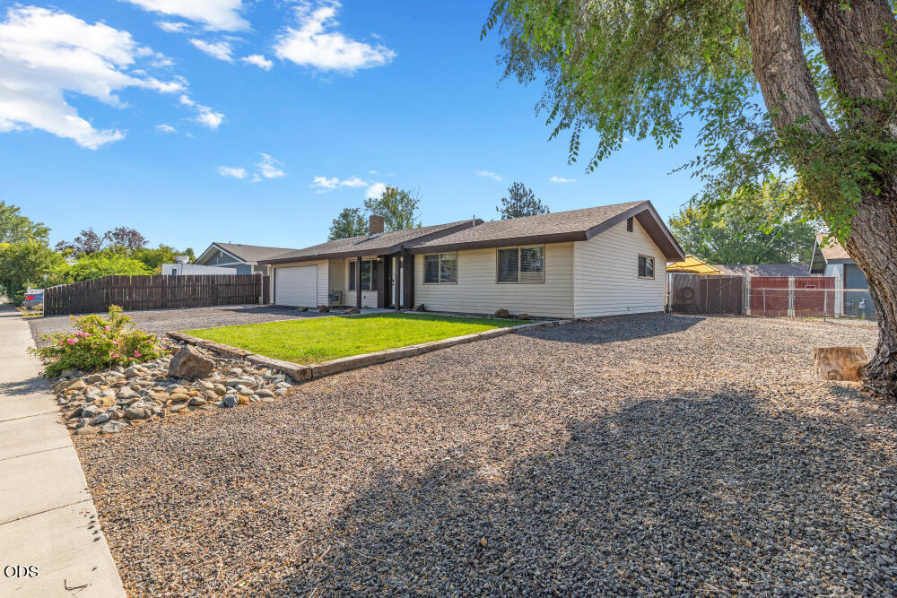 4241 Myrtlewood Drive — photo