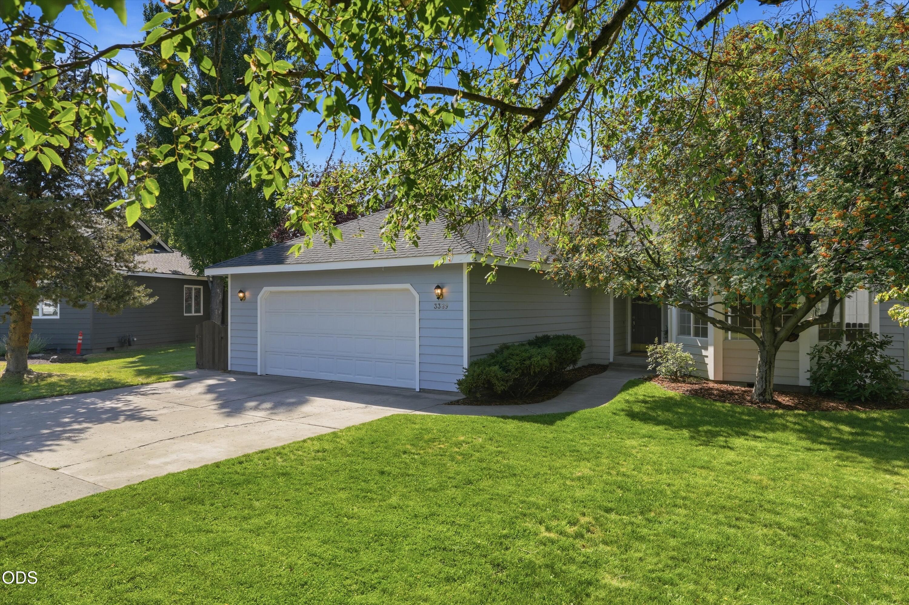 3389 NE Stonebrook Loop, Bend, OR 97701 — photo 2