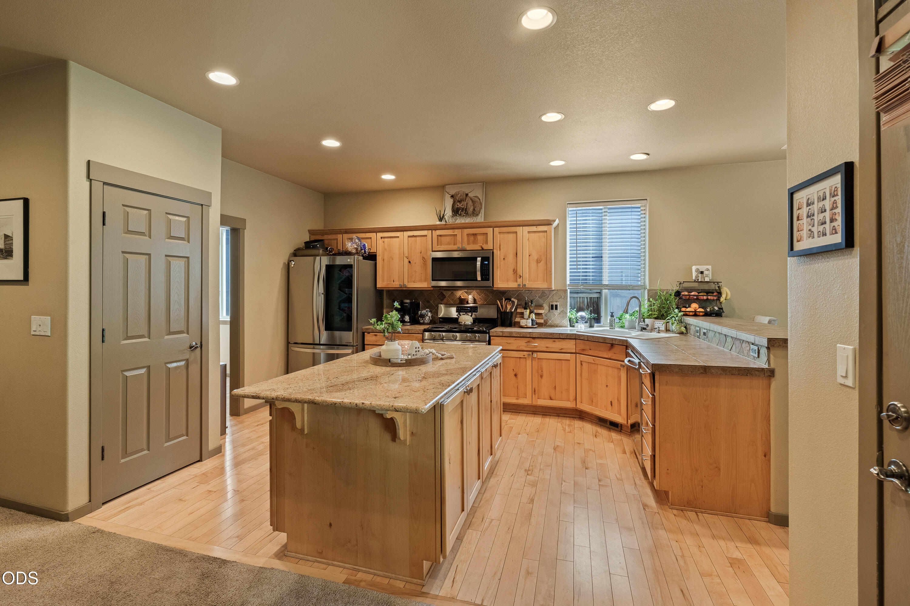 21183 Ritz Place, Bend, OR 97702 — photo 3