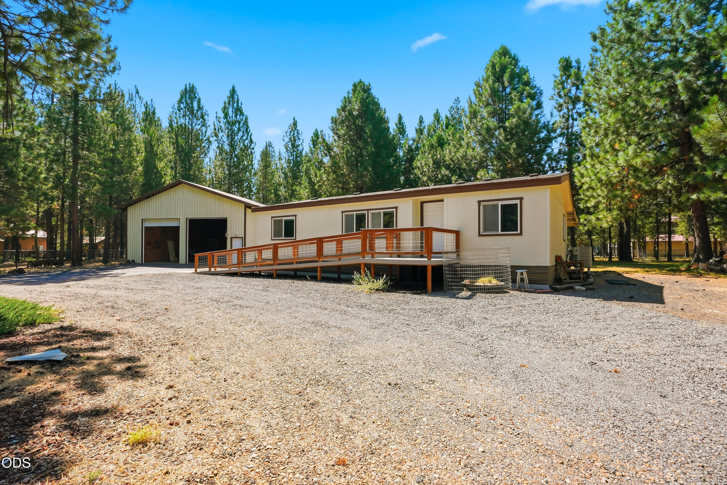 15362 Ponderosa Loop — photo