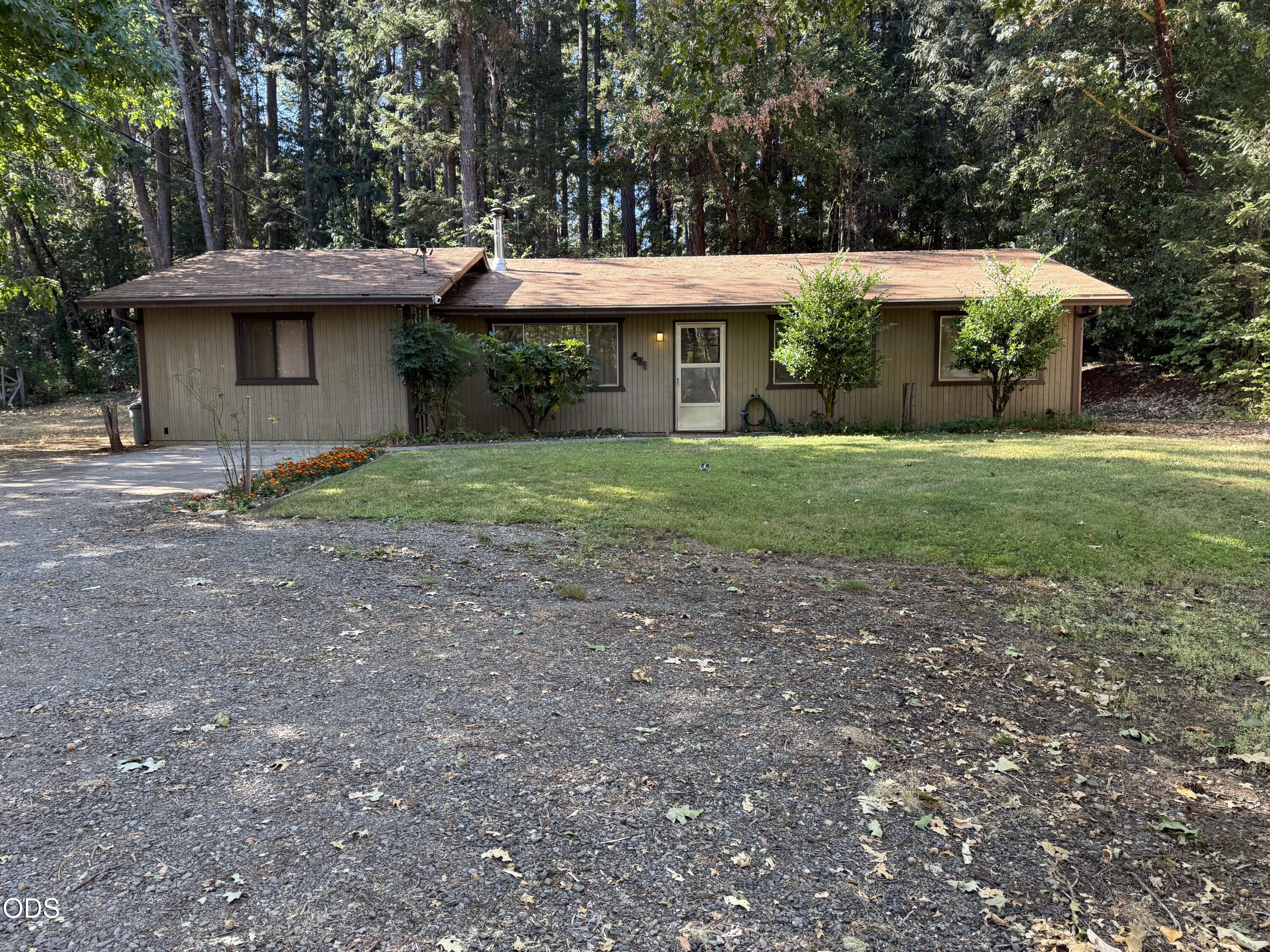 461 Fir Drive — photo