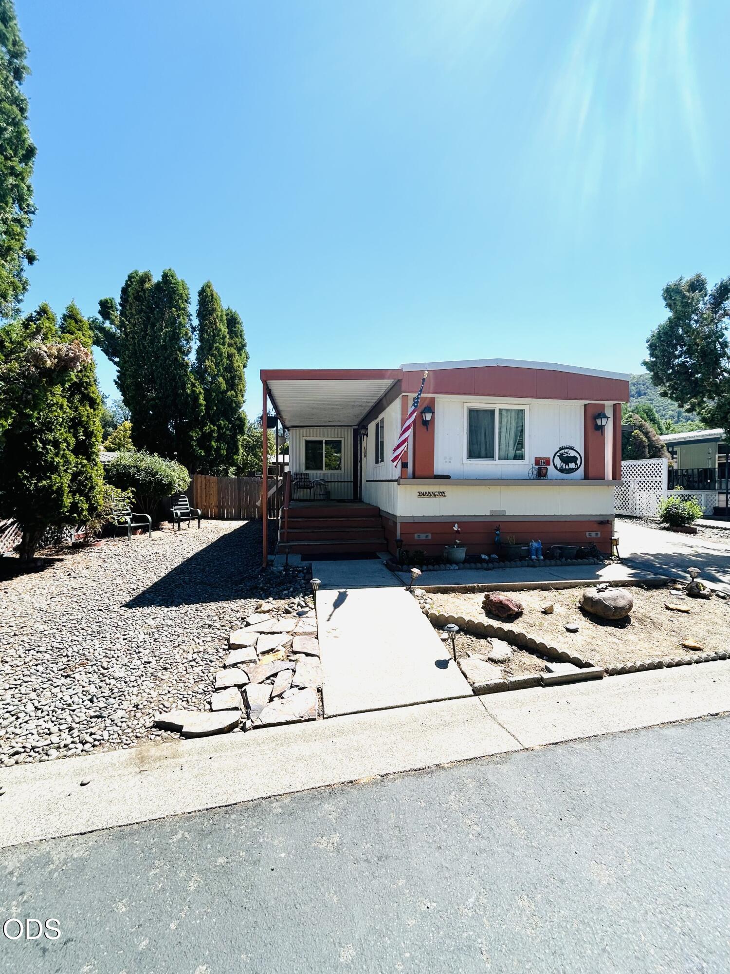 515 E Main Street — photo
