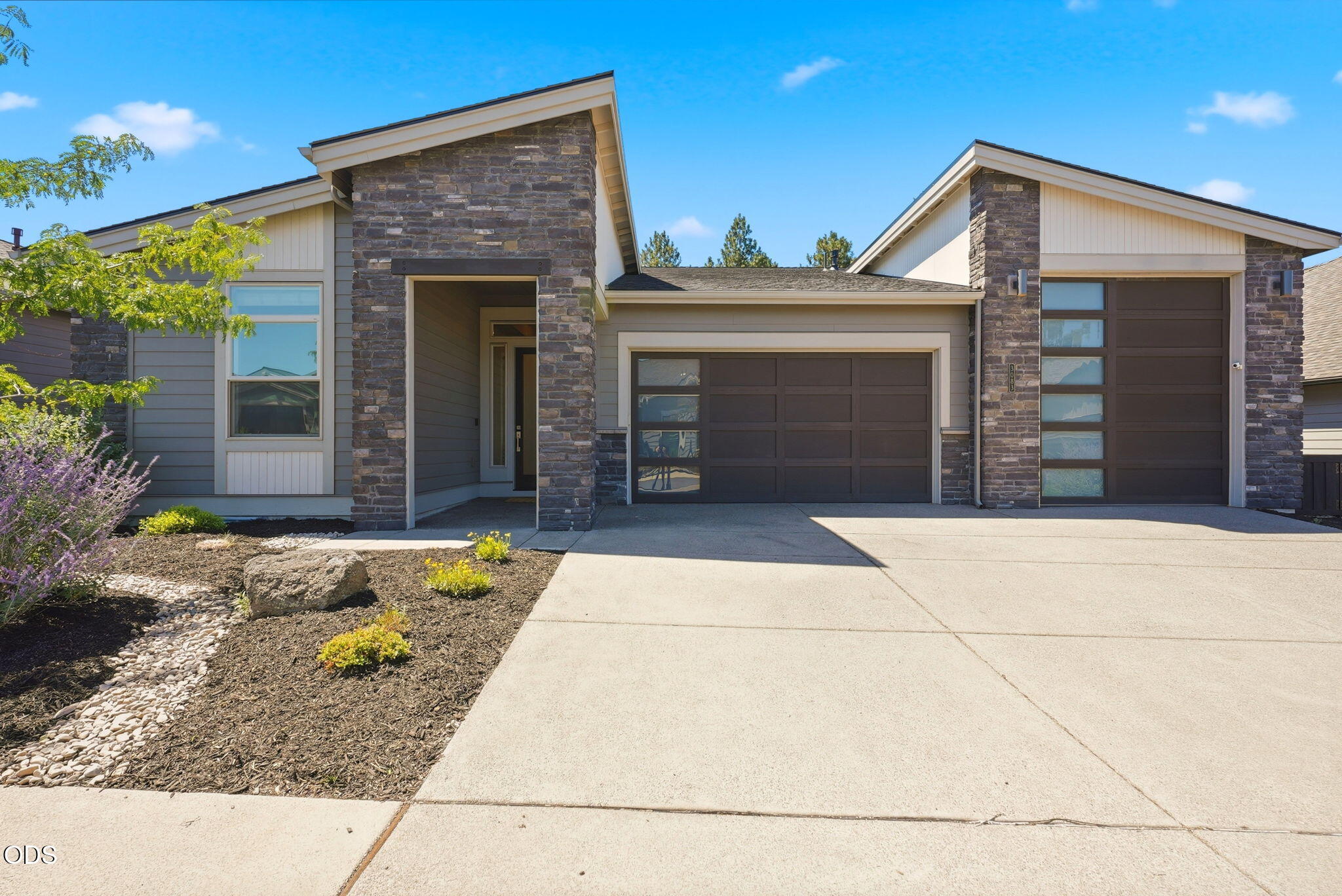 3083 NW Hidden Ridge Drive — photo