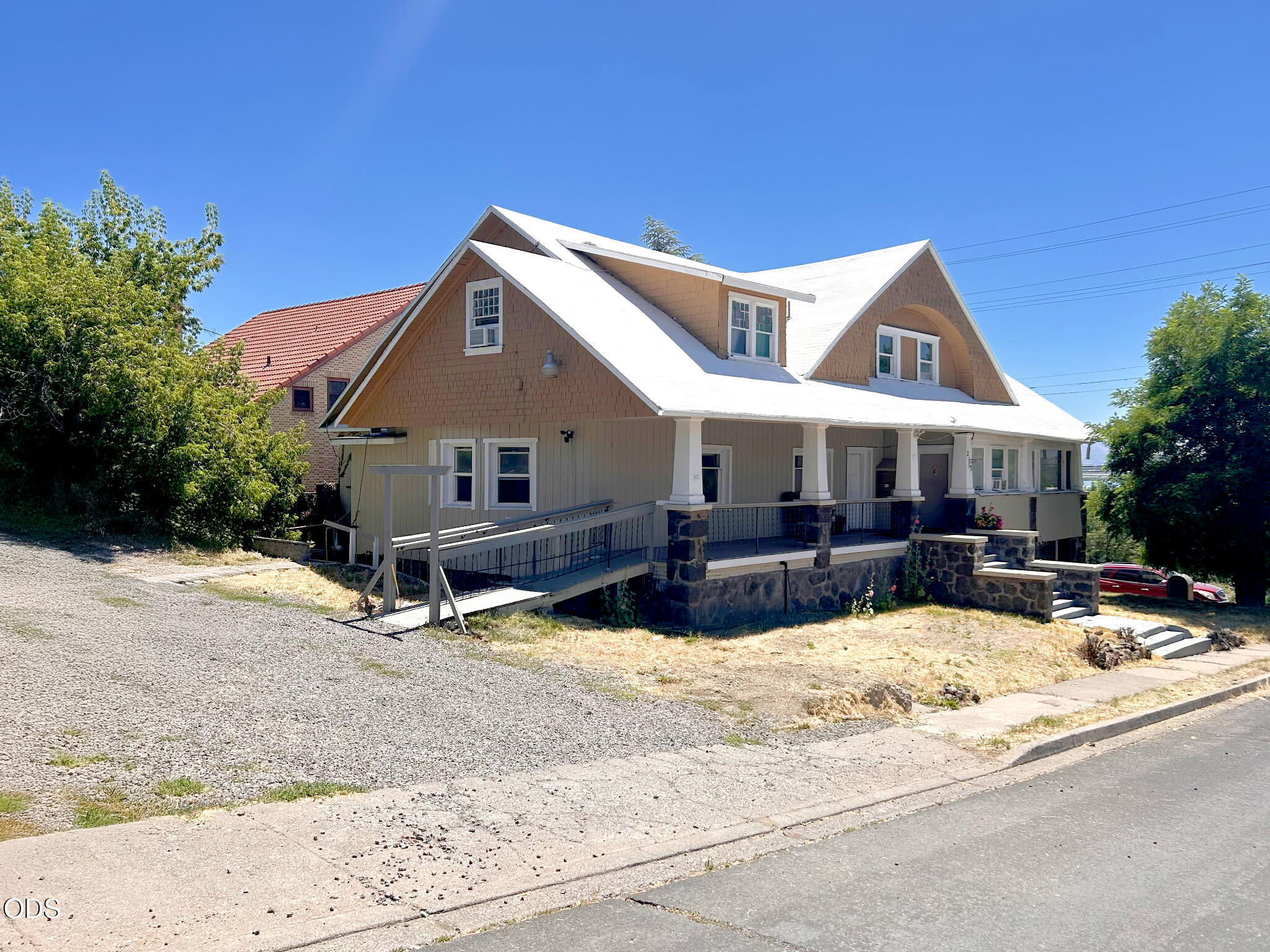 213 Cedar Street — photo