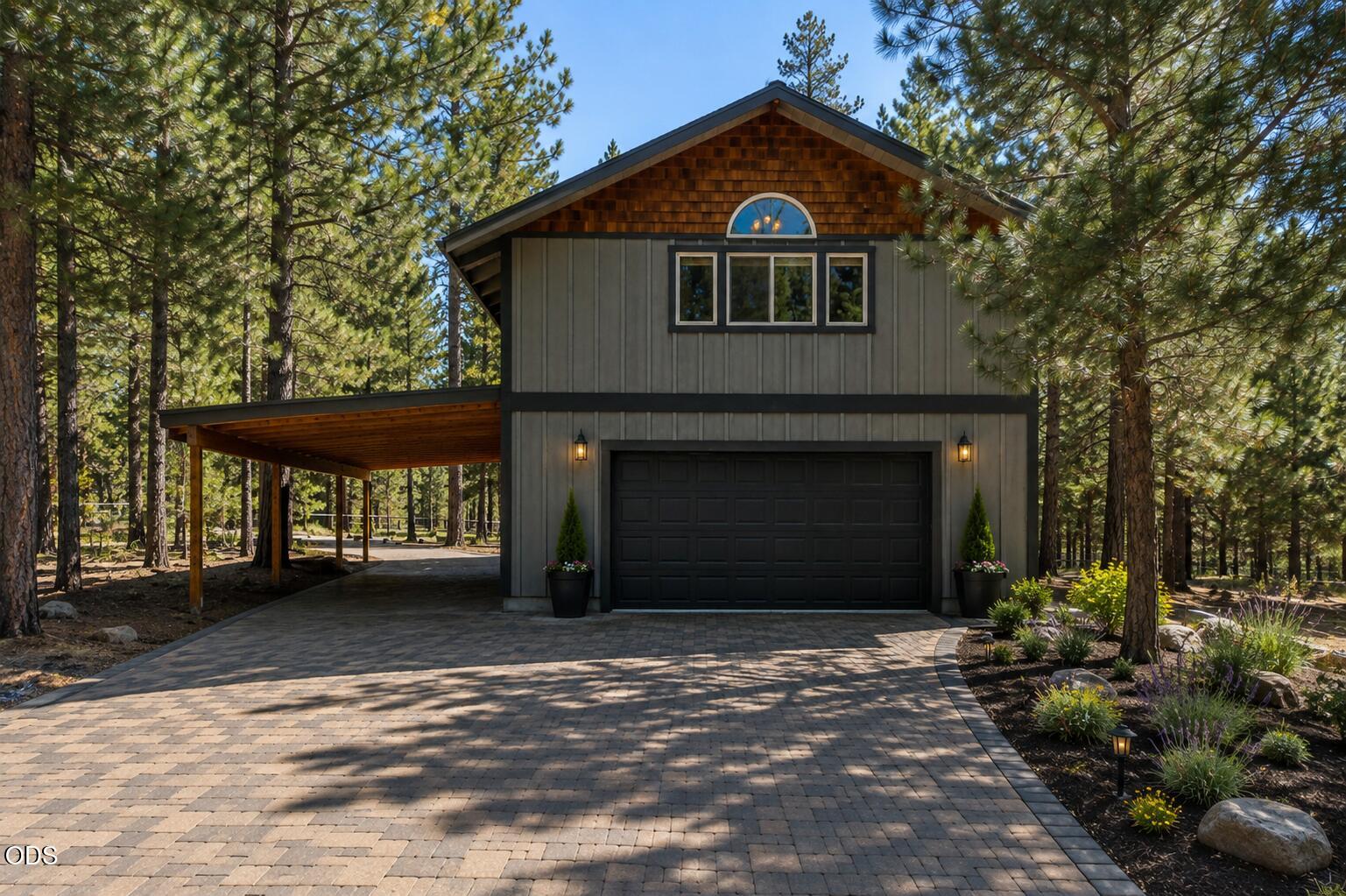 15150 Yellow Pine Loop, Bend, OR 97707 — photo 2