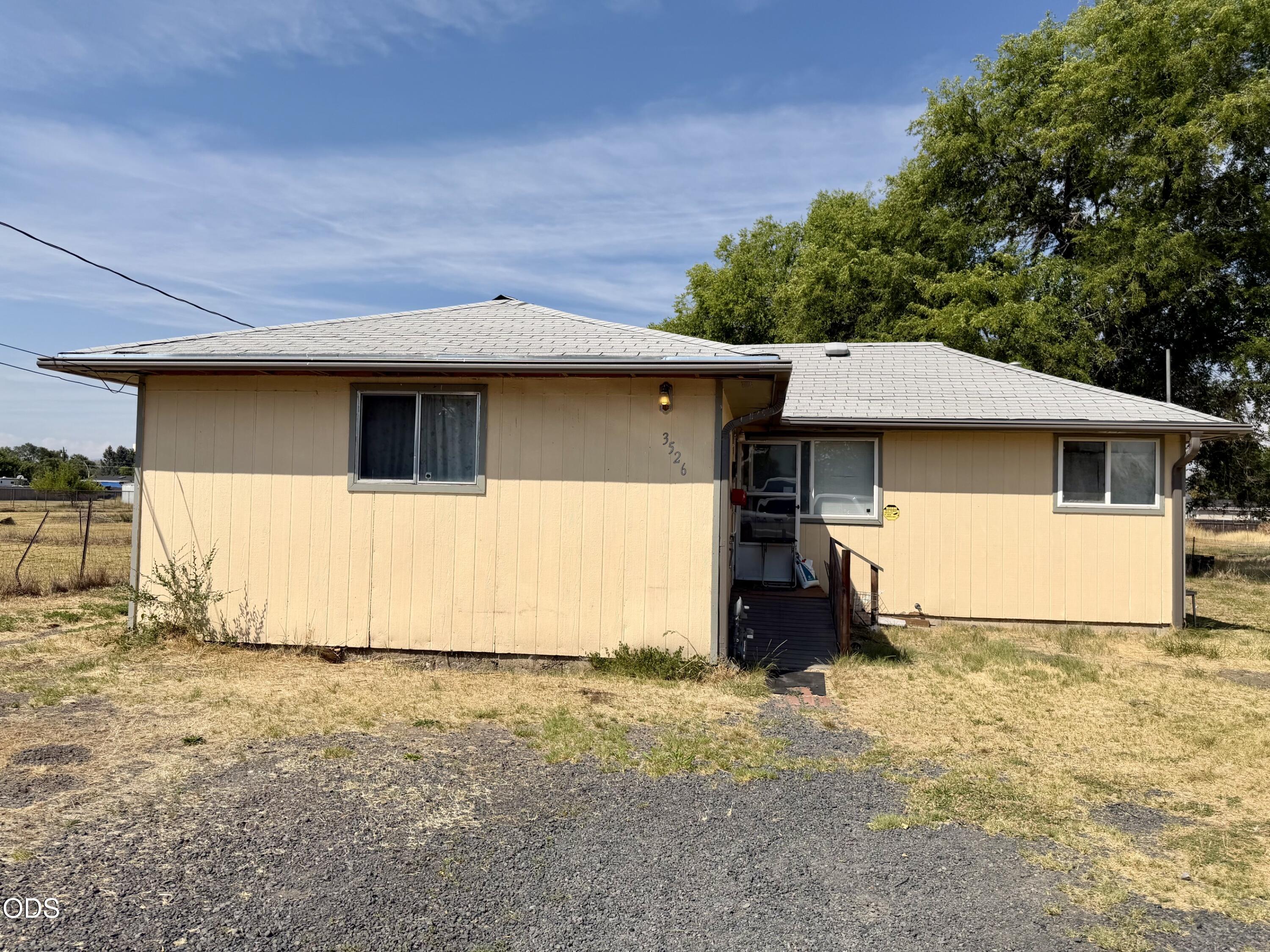 3526 Altamont Drive — photo