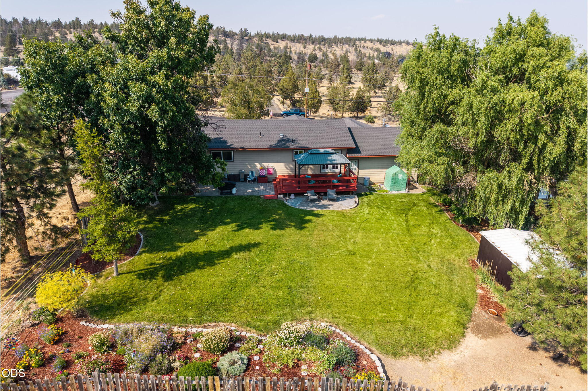 705 SW Belmont Lane — photo