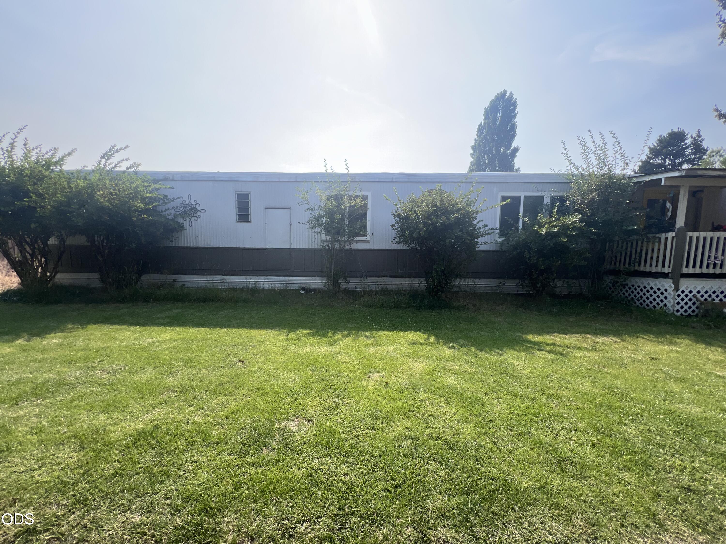 61445 SE 27th Street, Unit 18 — photo