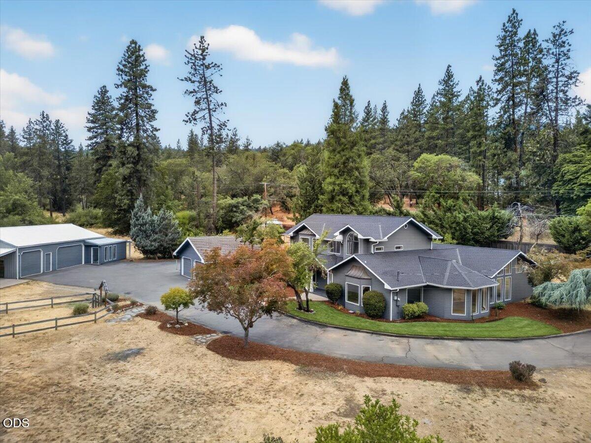 791 Oregon 238 — photo