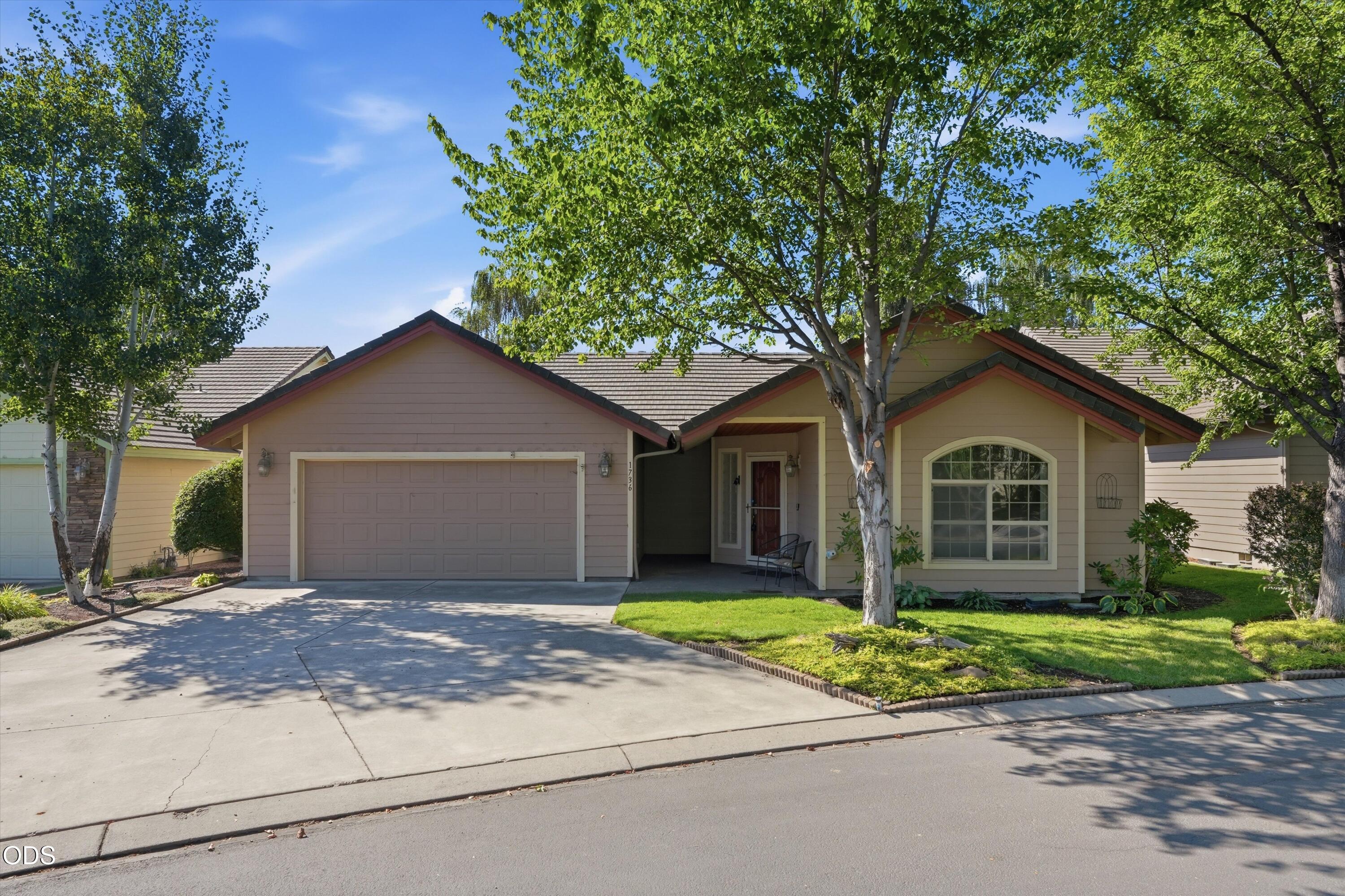 1736 NW Nickernut Place — photo