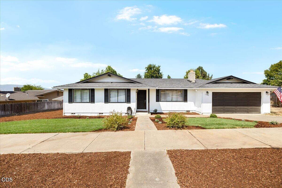 1789 Inverness Drive — photo