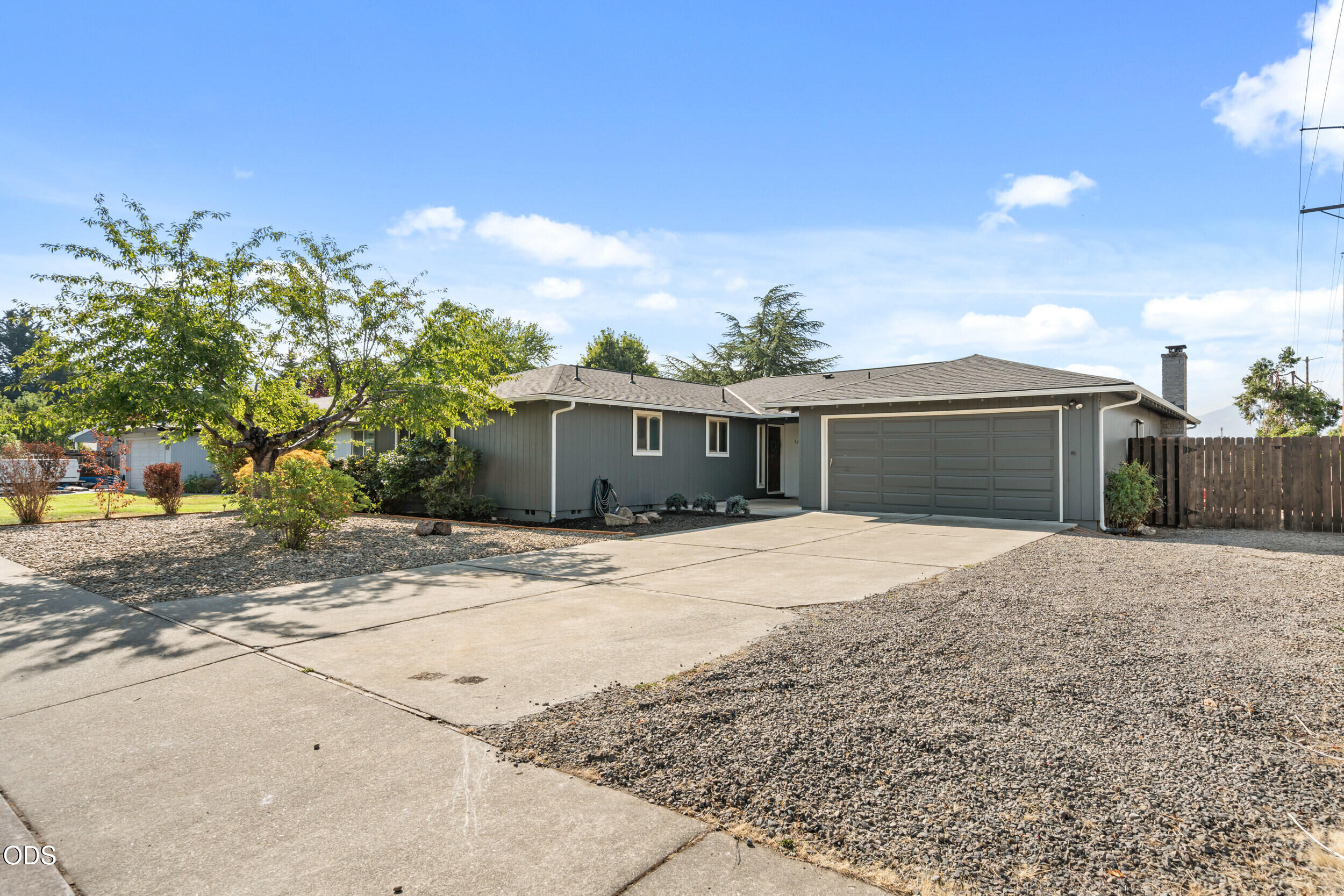 3052 Crystal Mountain Avenue — photo
