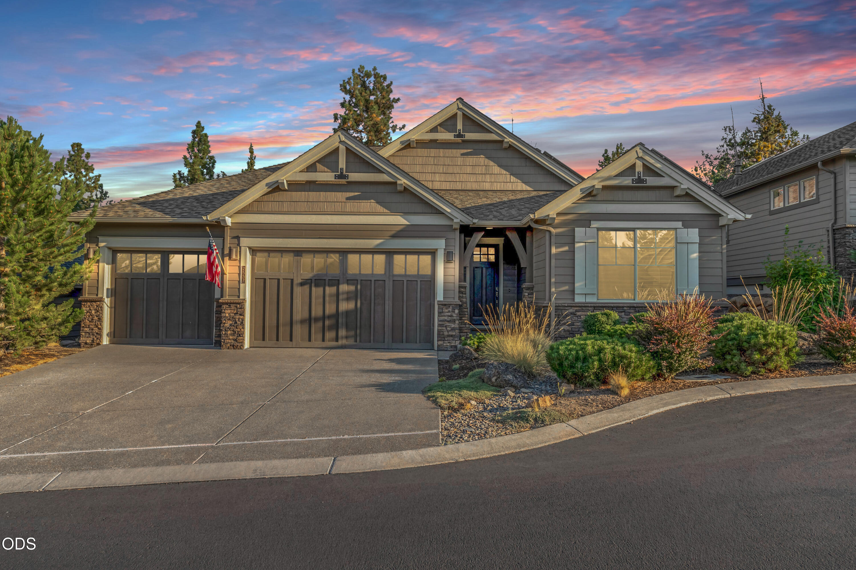 2557 NW Pine Terrace Drive — photo