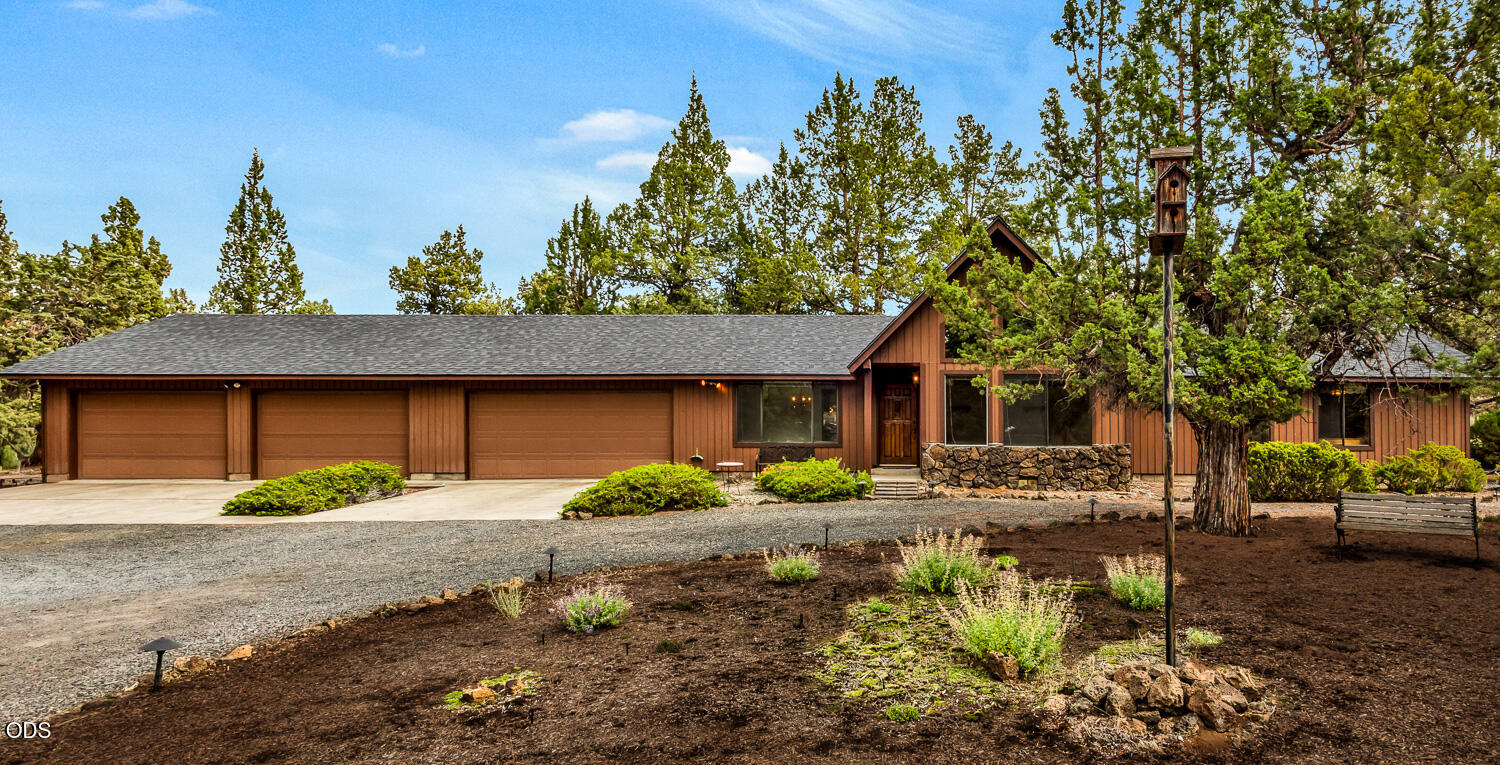 64552 Sylvan Loop, Bend, OR 97701 — photo 3