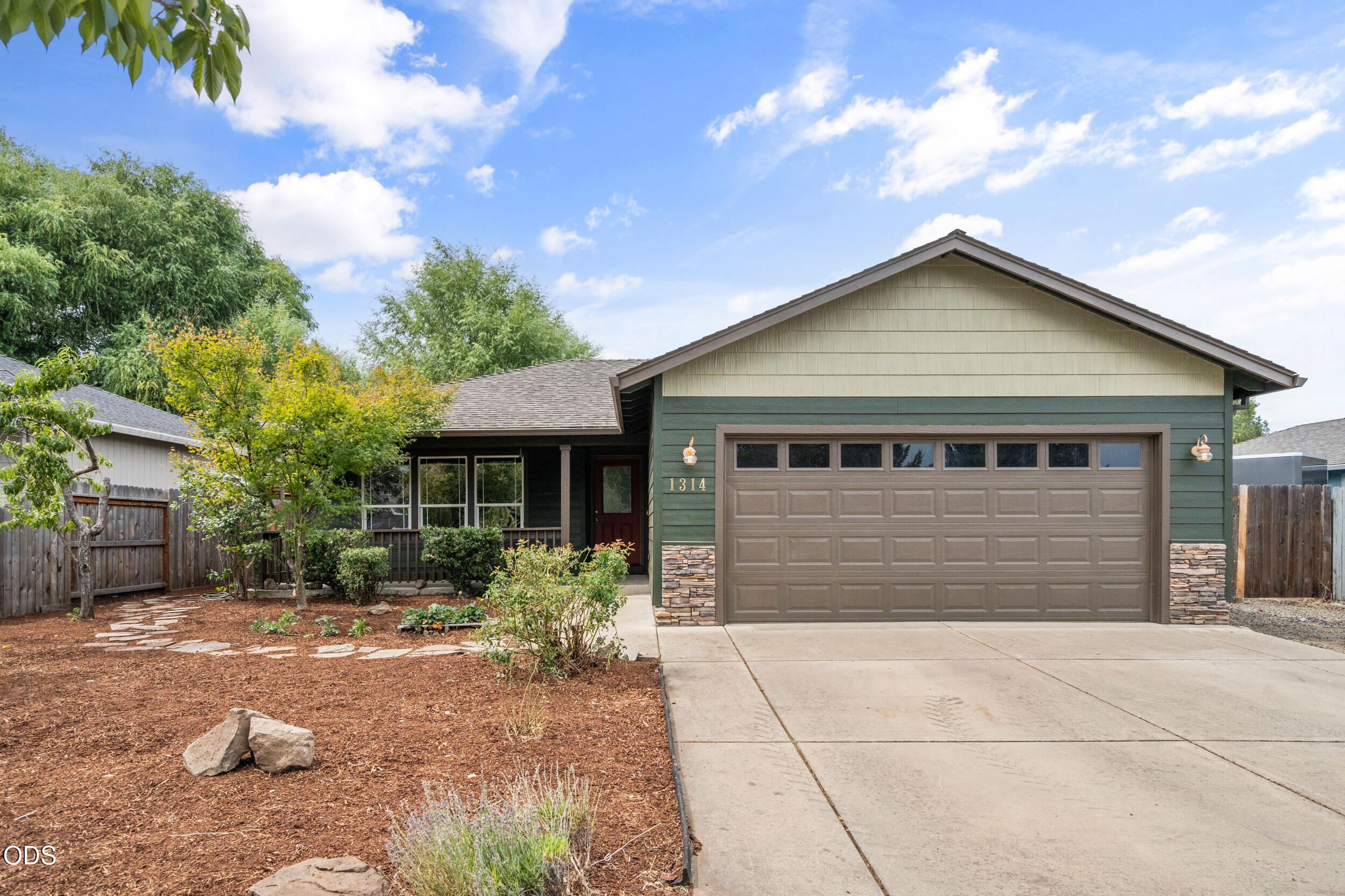 1314 Andrew Drive — photo