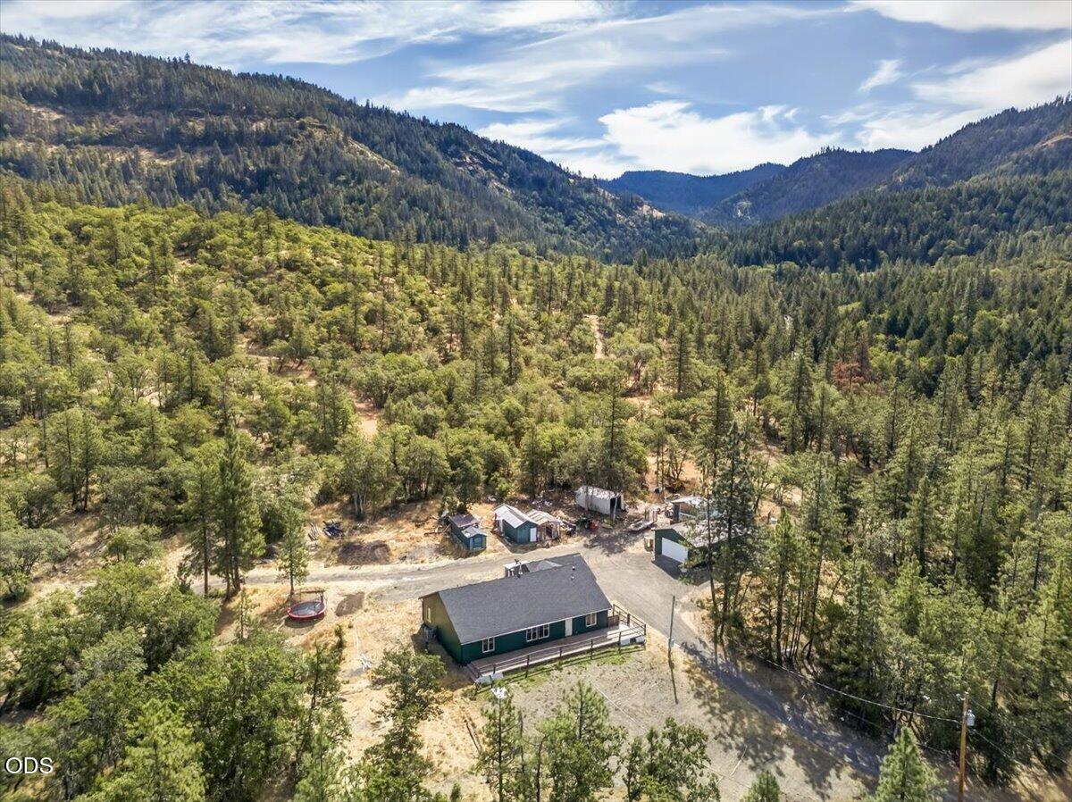 13021 E Antelope Road, Eagle Point, OR 97524 — photo 3