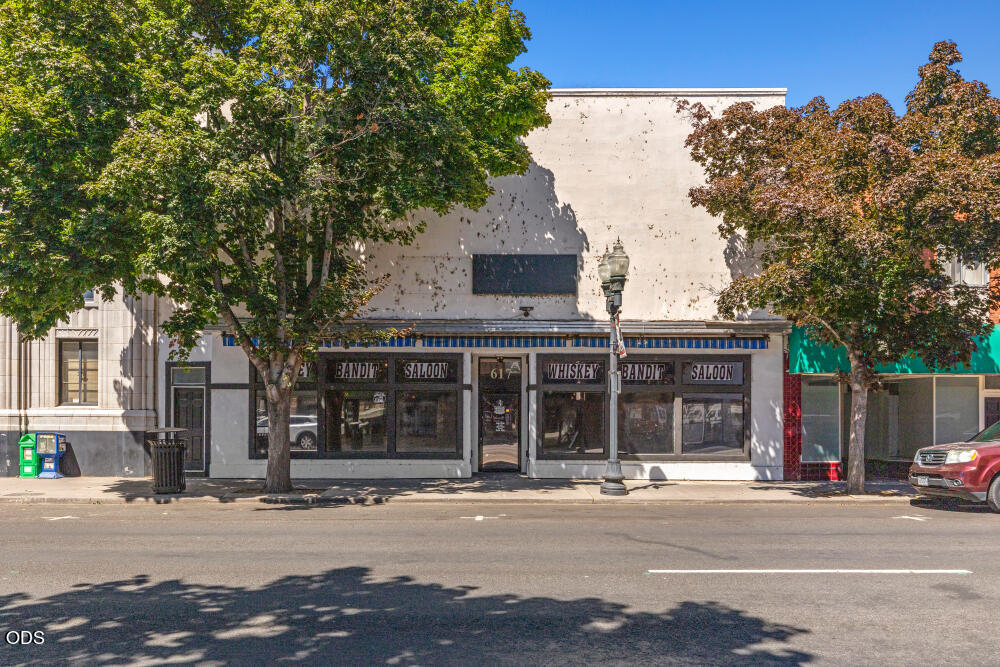 617 Main Street — photo