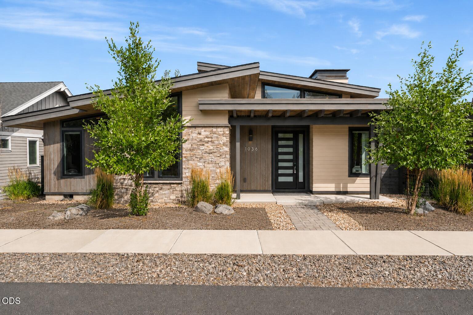 1036 N Forest Edge Drive — photo