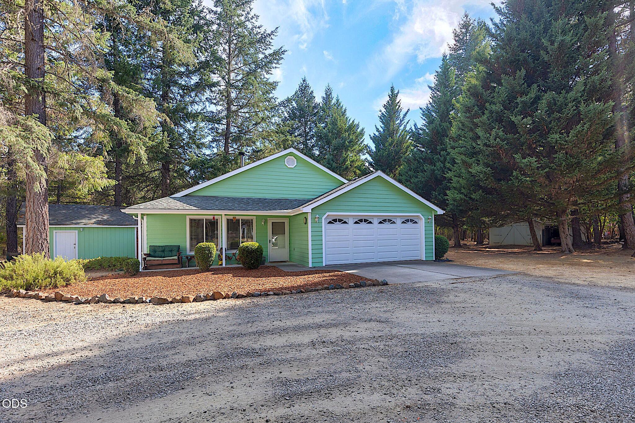 725 Williamson Loop, Grants Pass, OR 97526 — photo 3