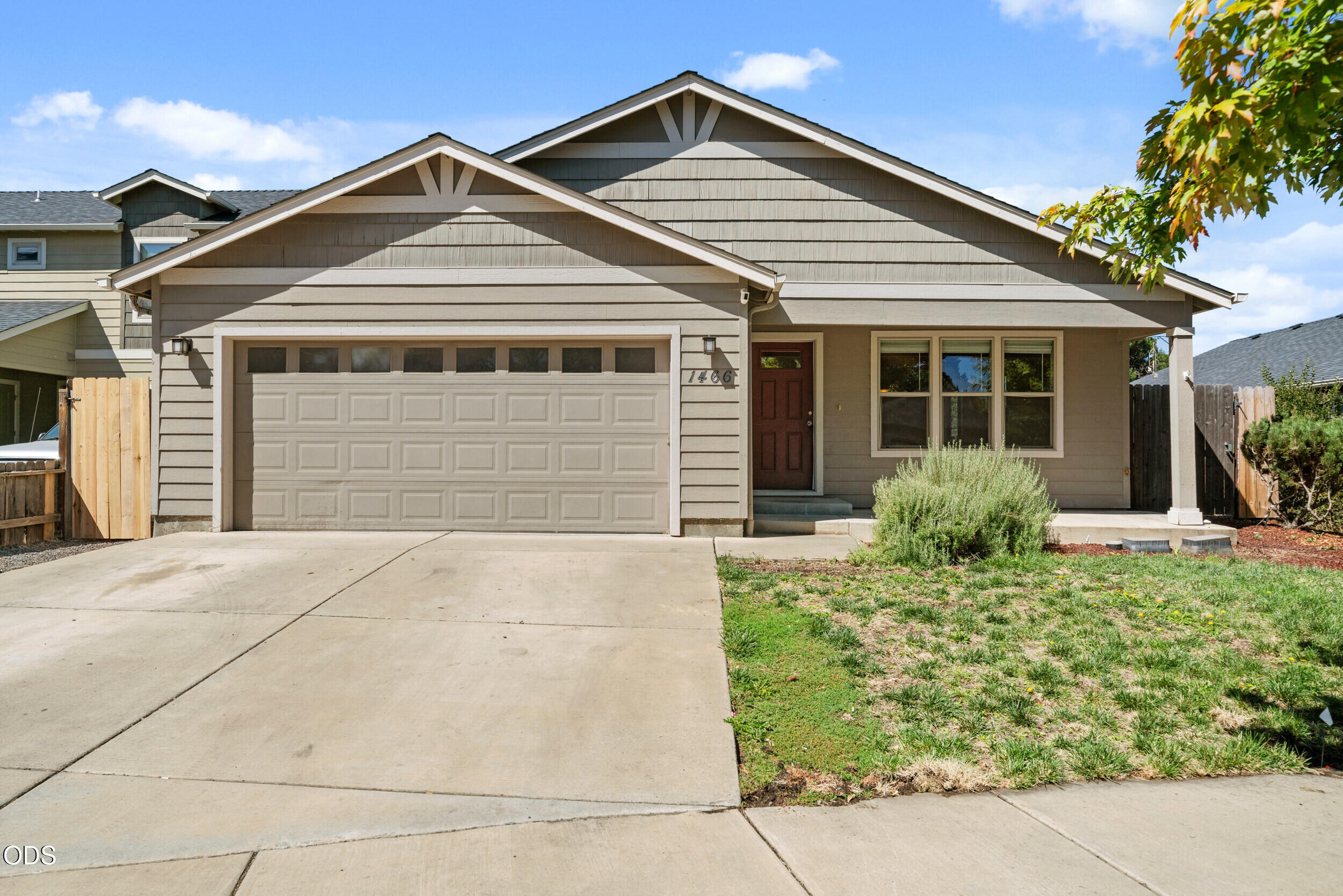 1466 Clearsprings Drive — photo