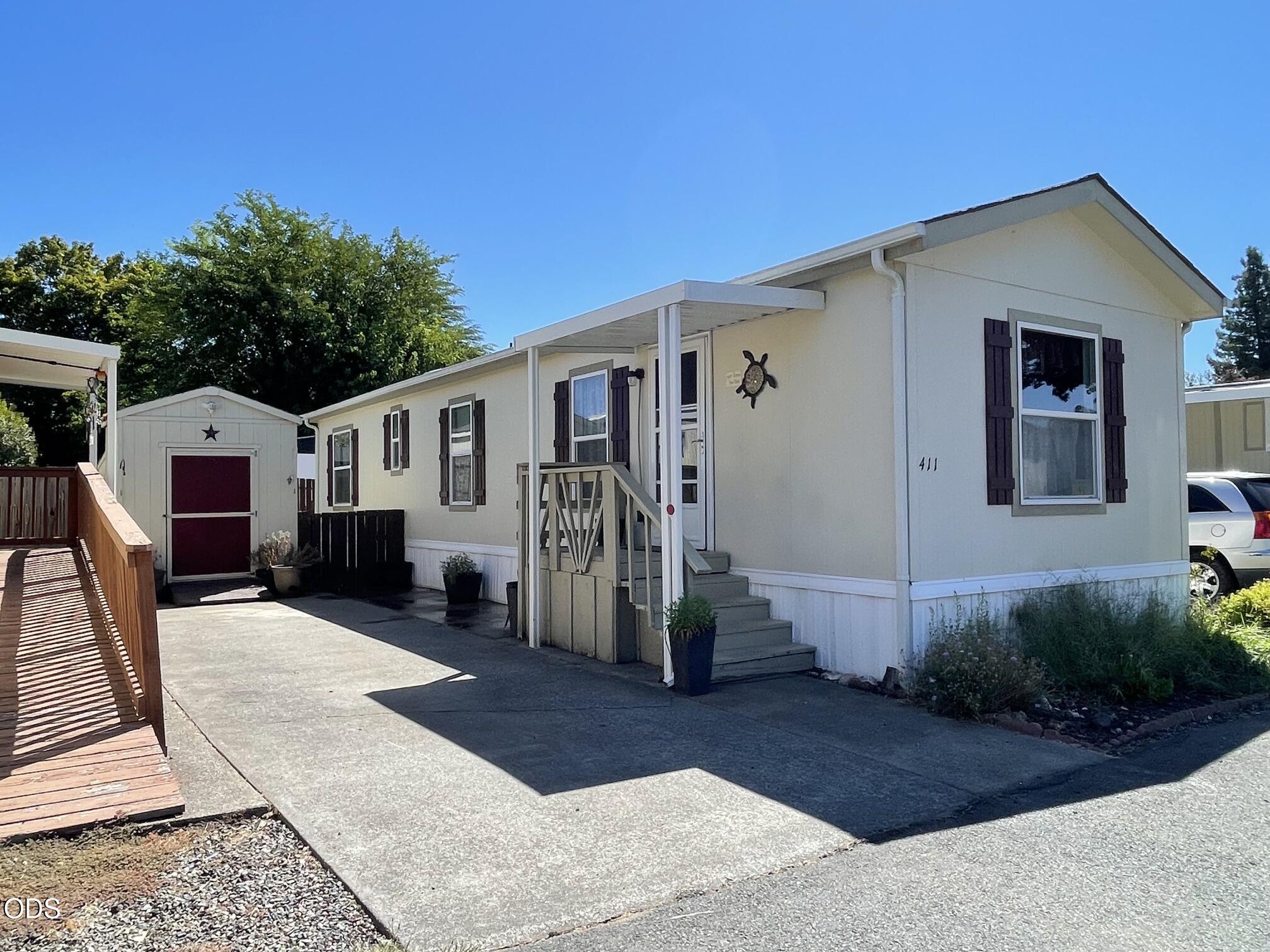 411 Teakwood Drive — photo
