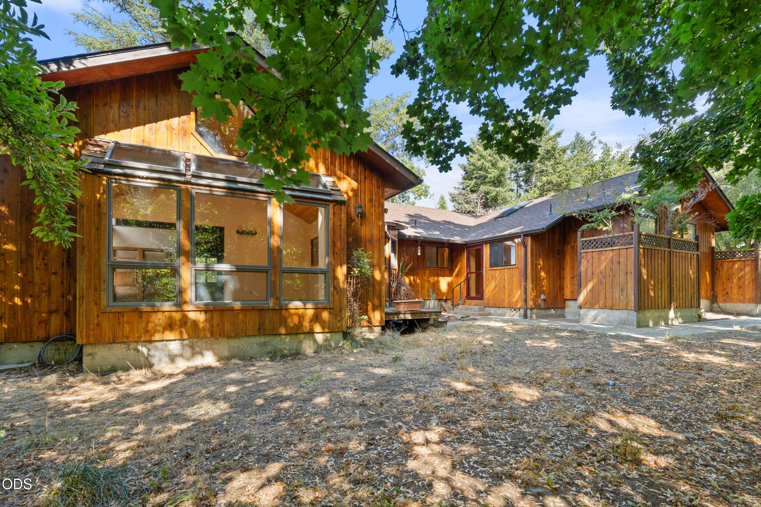 13535 Highway 238 — photo