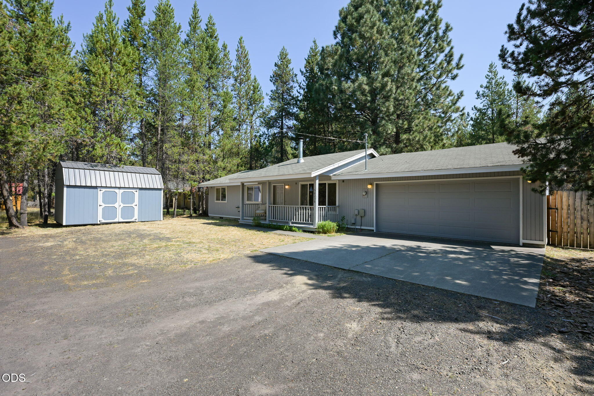 56256 Eider Road — photo
