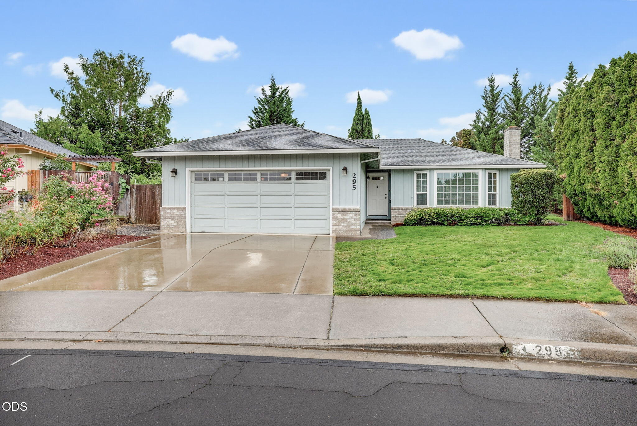295 Wren Court — photo