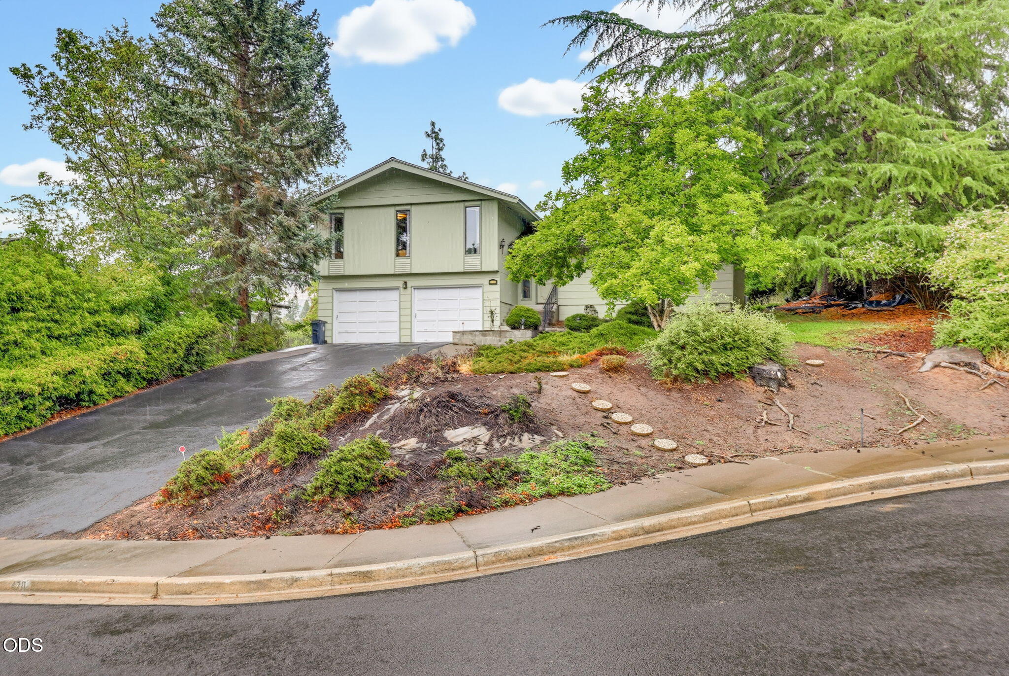 470 S Stoneham Circle — photo